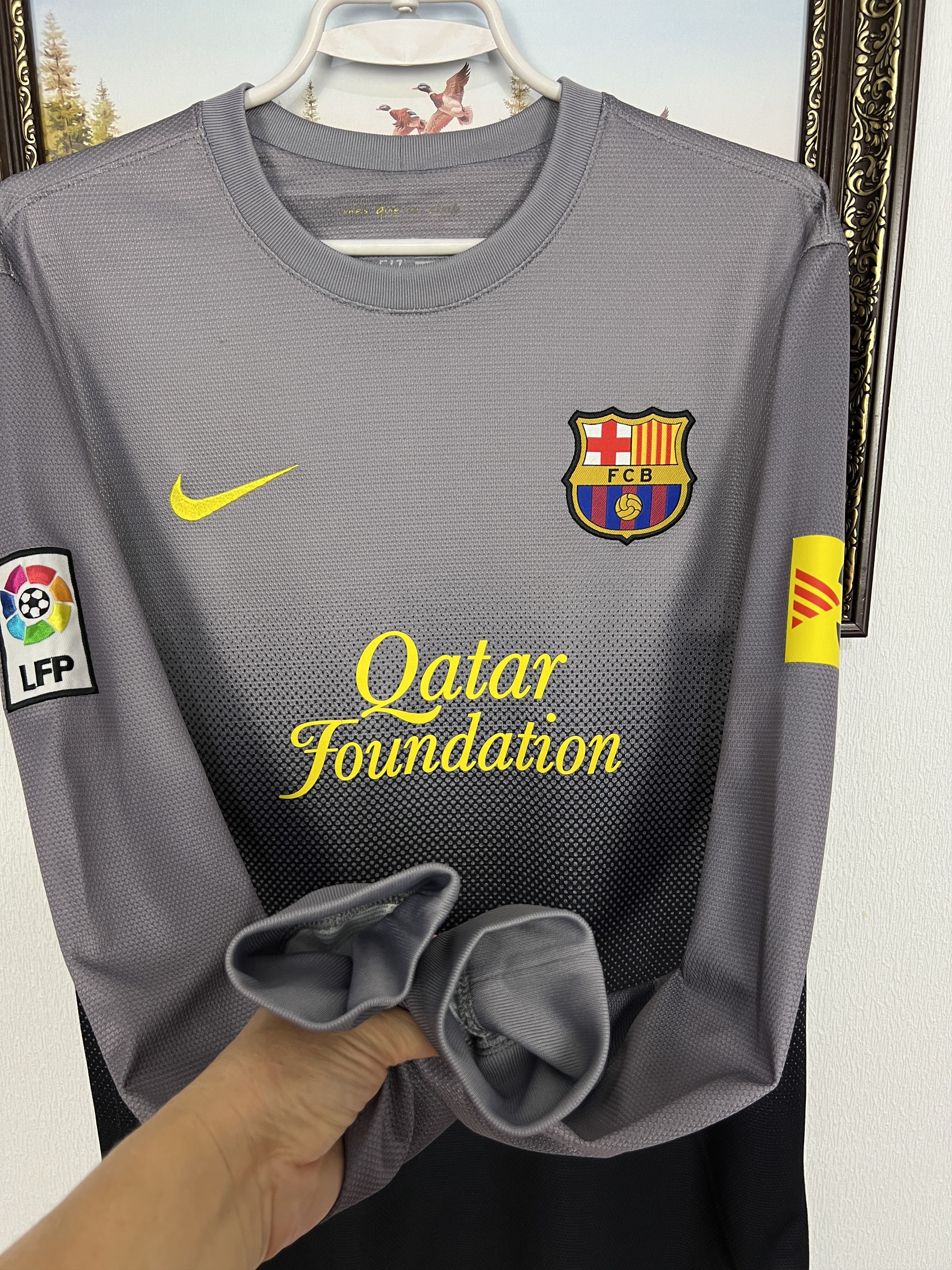 Nike Barcelona Goalkeeper football shirt Soccer Jersey Camiseta Size US M / EU 48-50 / 2 - 7 Thumbnail