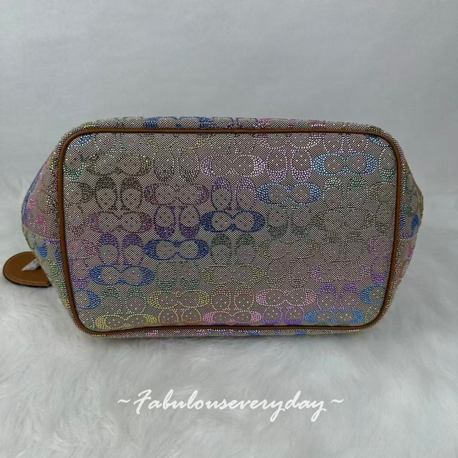 Coach Coach Large Kisslock Frame Crystal Sig Jacquard Rainbow Size ONE SIZE - 9 Thumbnail