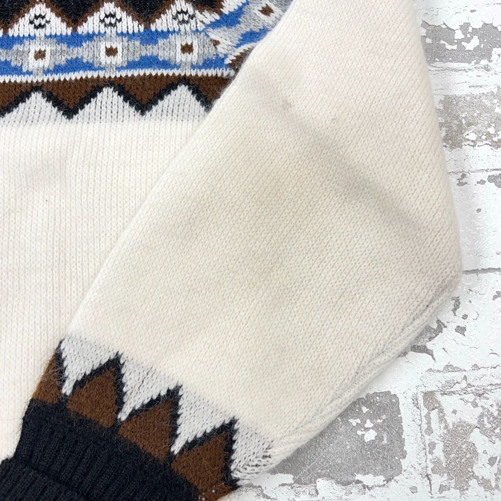 Vintage VINTAGE Orlon Sweater Women Small 70s 80s Nordic Fair Isle Grandma Black White Size L / US 10 / IT 46 - 2 Thumbnail