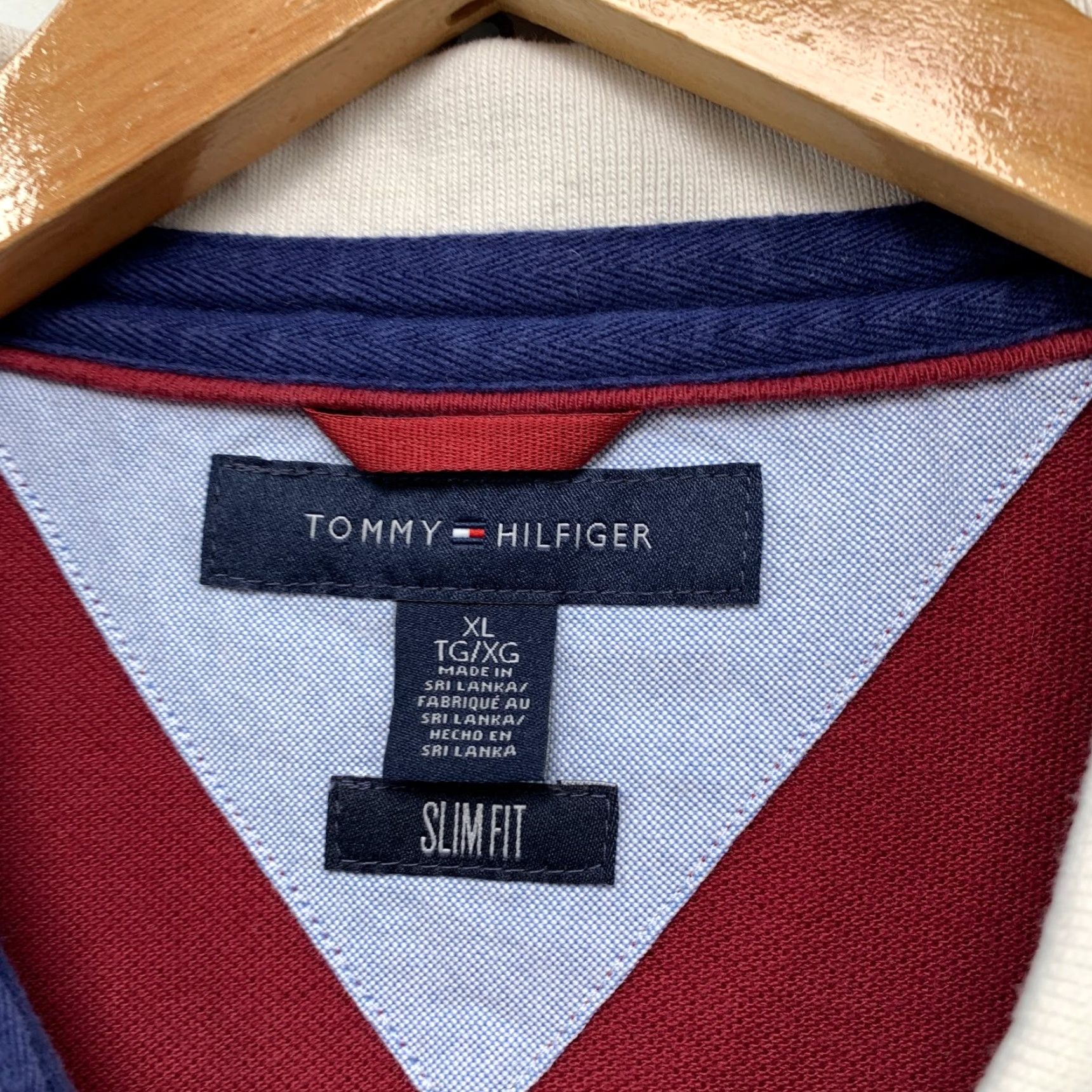 Tommy Hilfiger VINTAGE Tommy Hilfiger Polo Shirt Mens XL Long Sleeve Slim Fit Collared White SpellOut 90s Football Golf Mens XL White Hilfiger Polo Size US XL / EU 56 / 4 - 5 Thumbnail