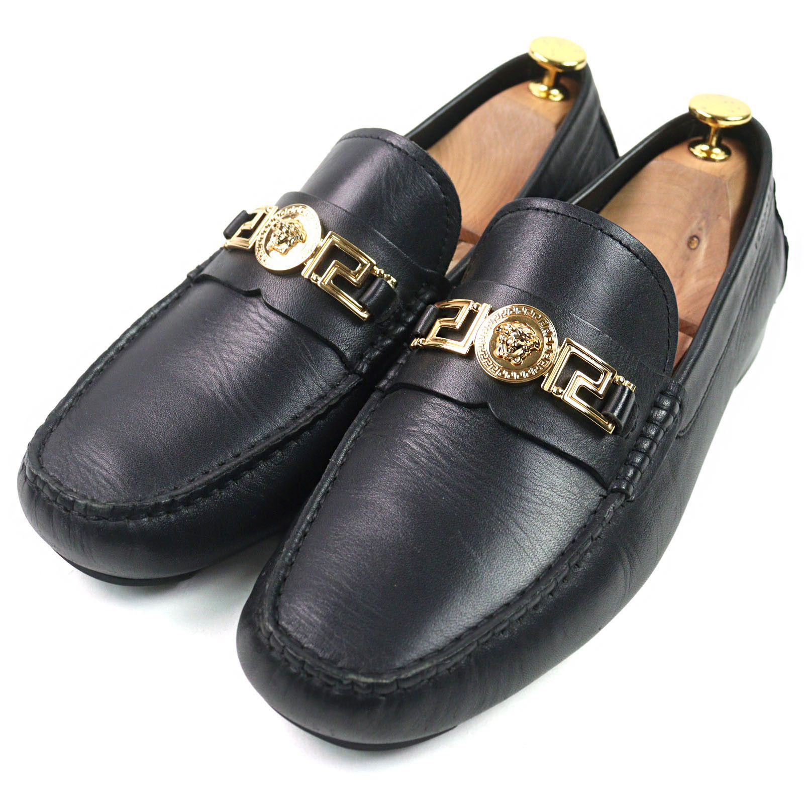 Versace Versace Medusa Greca Logo Engraved Driving Shoes Loafers Leather Shoes 13711 in Black, Men's