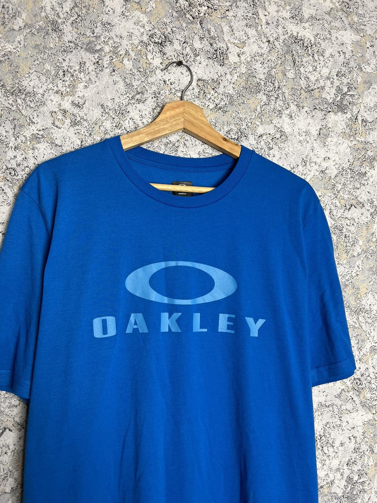 Oakley Oakley Surfing Rare T-Shirt Big Logo Size US XL / EU 56 / 4 - 2 Thumbnail
