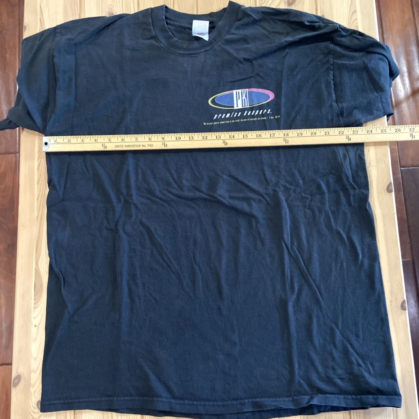 Fruit Of The Loom VINTAGE Fruit of the Loom T-Shirt 2XL Black Short Sleeve Round Neck Graphic Print Religion Men Love Size US XXL / EU 58 / 5 - 6 Thumbnail