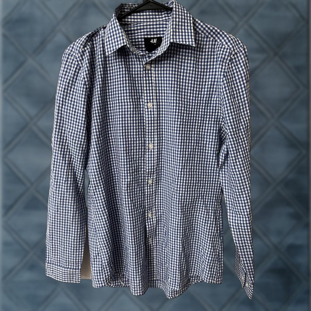 H&M H&M Shirt Mens Small Blue Gingham Slim Fit Button Up Long Sleeve Casual Preppy Shirt Size US S / EU 44-46 / 1 - 1 Thumbnail