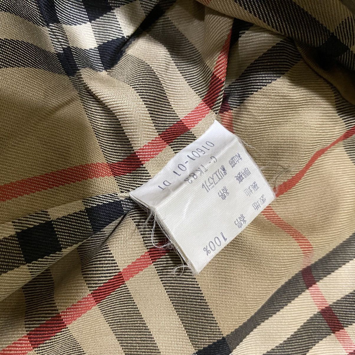 Burberry ☀️Vintage Burberrys double breasted trench coat Size US M / EU 48-50 / 2 - 16 Thumbnail