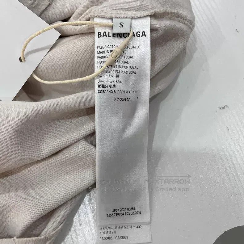 Balenciaga Balenciaga Letter Printed Worn Short Sleeve Round Neck T-S Size US S / EU 44-46 / 1 - 4 Thumbnail