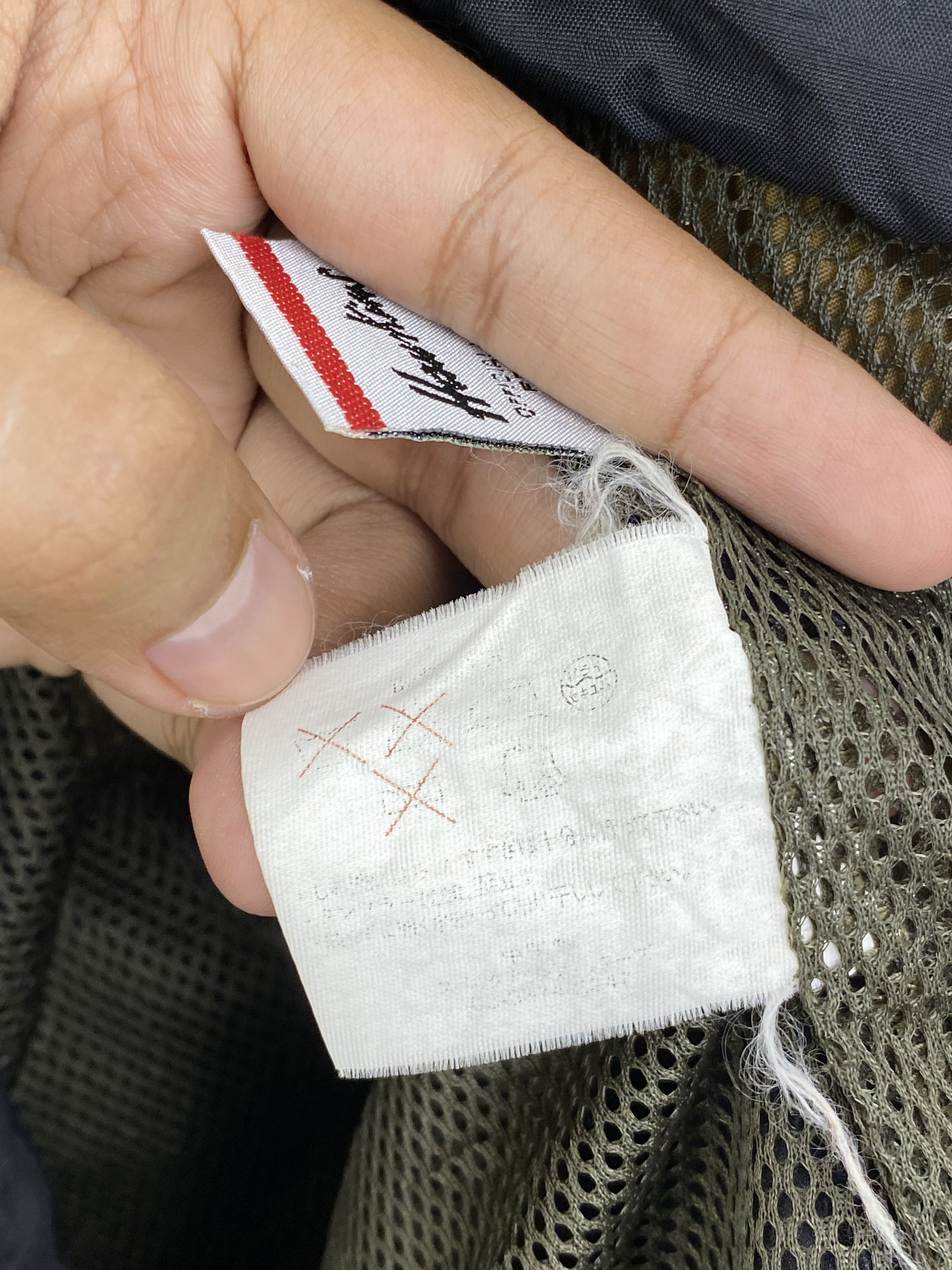 Japanese Brand Vintage G.T. Hawkins Mountain Crest Windbreaker JA0239 Size US M / EU 48-50 / 2 - 8 Thumbnail