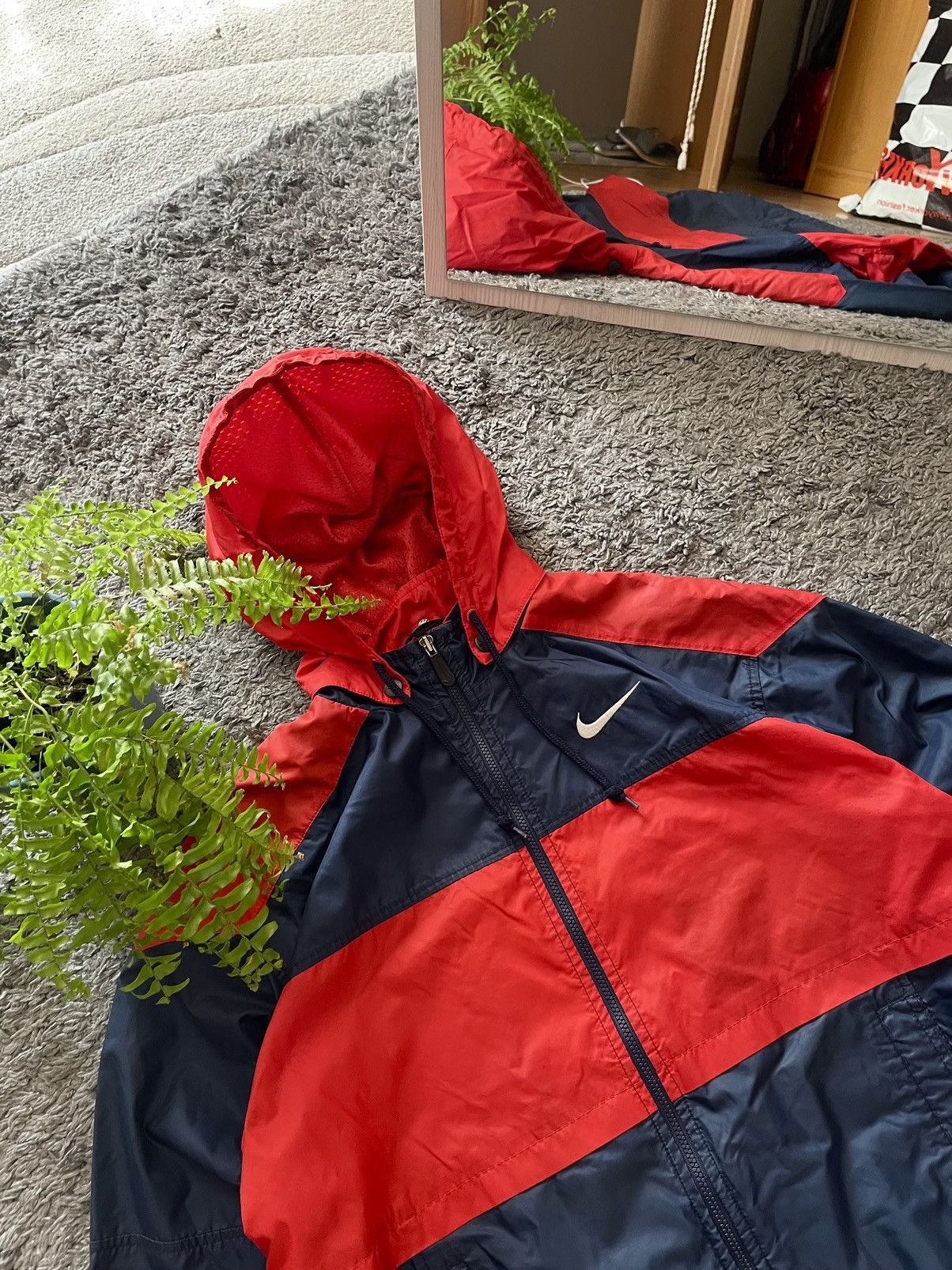 Nike × Vintage 90s Nike Vintage Light Jacket Streetwear Big Logo Swoosh Size US L / EU 52-54 / 3 - 12 Thumbnail