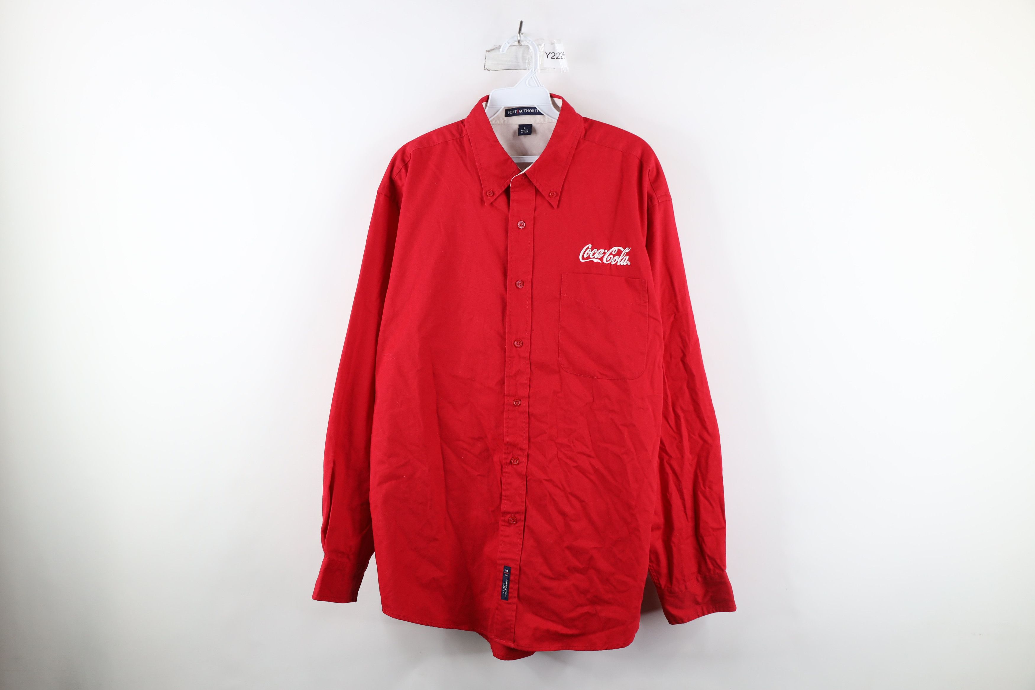 Vintage Vintage 90s Out Script Coca Cola Collared Button Down Shirt Size US L / EU 52-54 / 3 - 1 Thumbnail