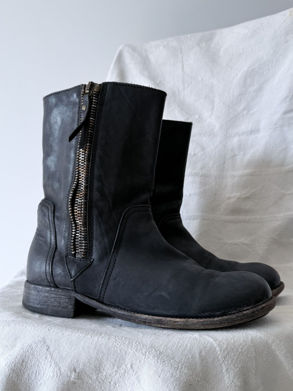 MoMA Avant Garde MoMA Zippers Leather Boots Size US 7 / EU 40 - 1 Thumbnail