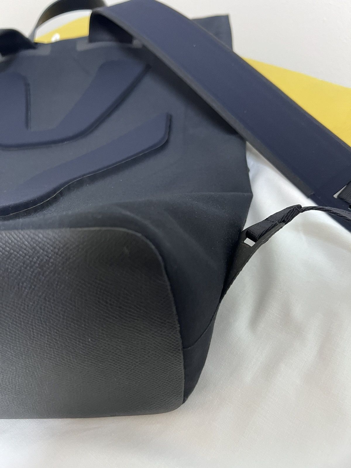 Maison Margiela $1.8K solar-powered device-charging waterproof backpack, IT Size ONE SIZE - 7 Thumbnail