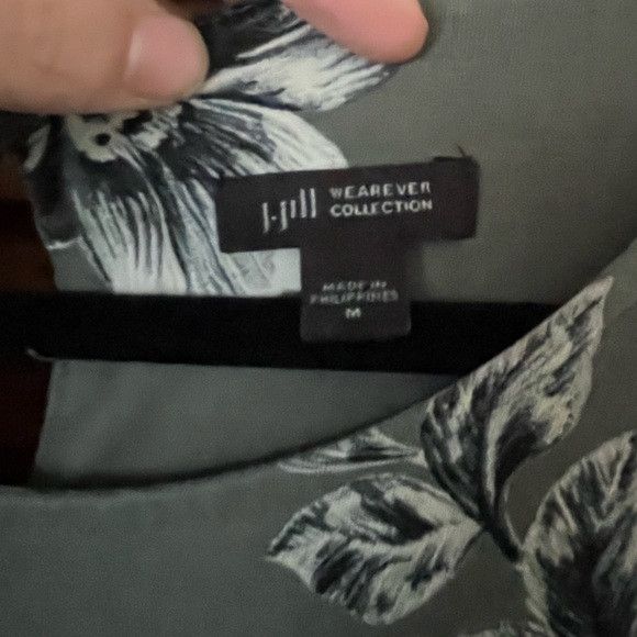 J. Jill J Jill wearever collection Floral 3/4 sleeve dress size Med Size M / US 6-8 / IT 42-44 - 4 Thumbnail