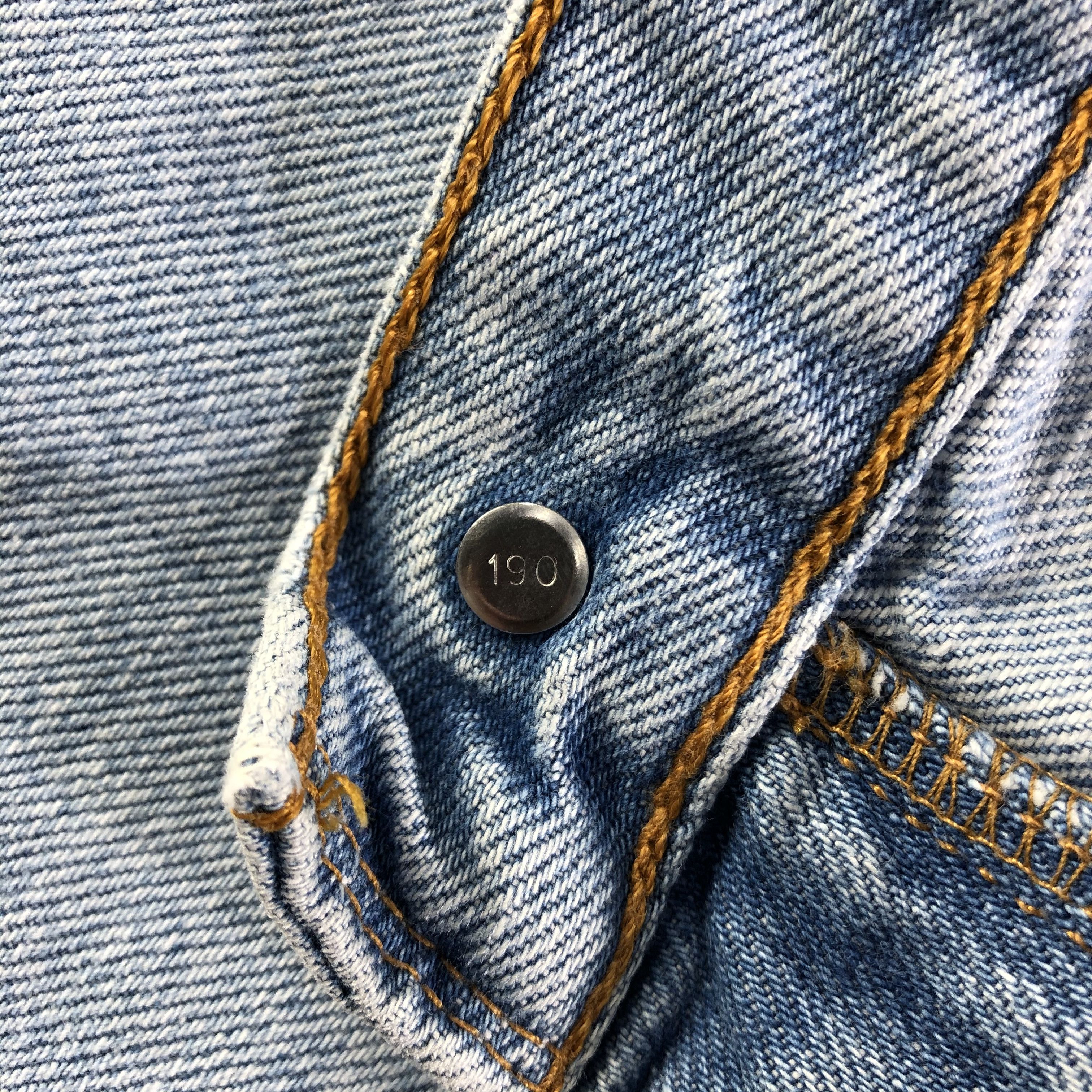 Levi's Vintage 90s Blue Wash Levis 550 Jeans-J2999 Size US 35 - 11 Thumbnail