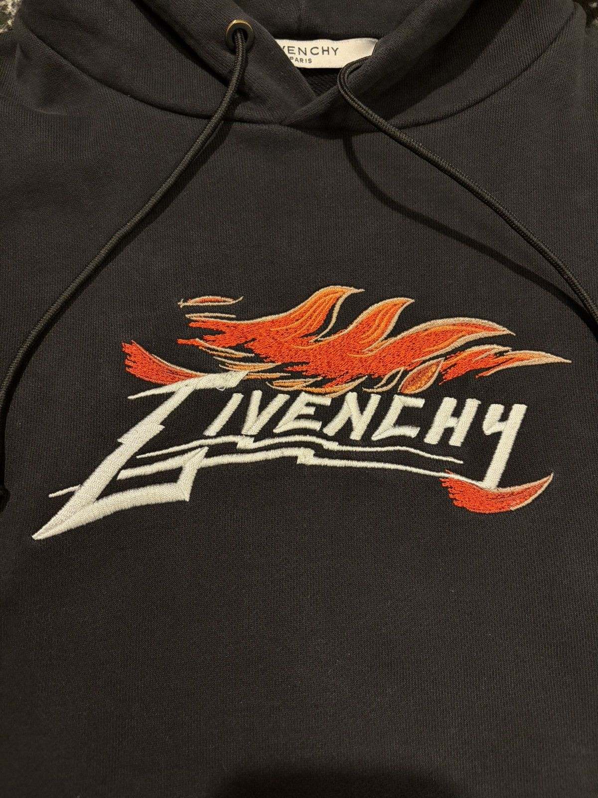 Givenchy Givenchy Sweatshirt Hoodie World Tour Size US S / EU 44-46 / 1 - 4 Thumbnail