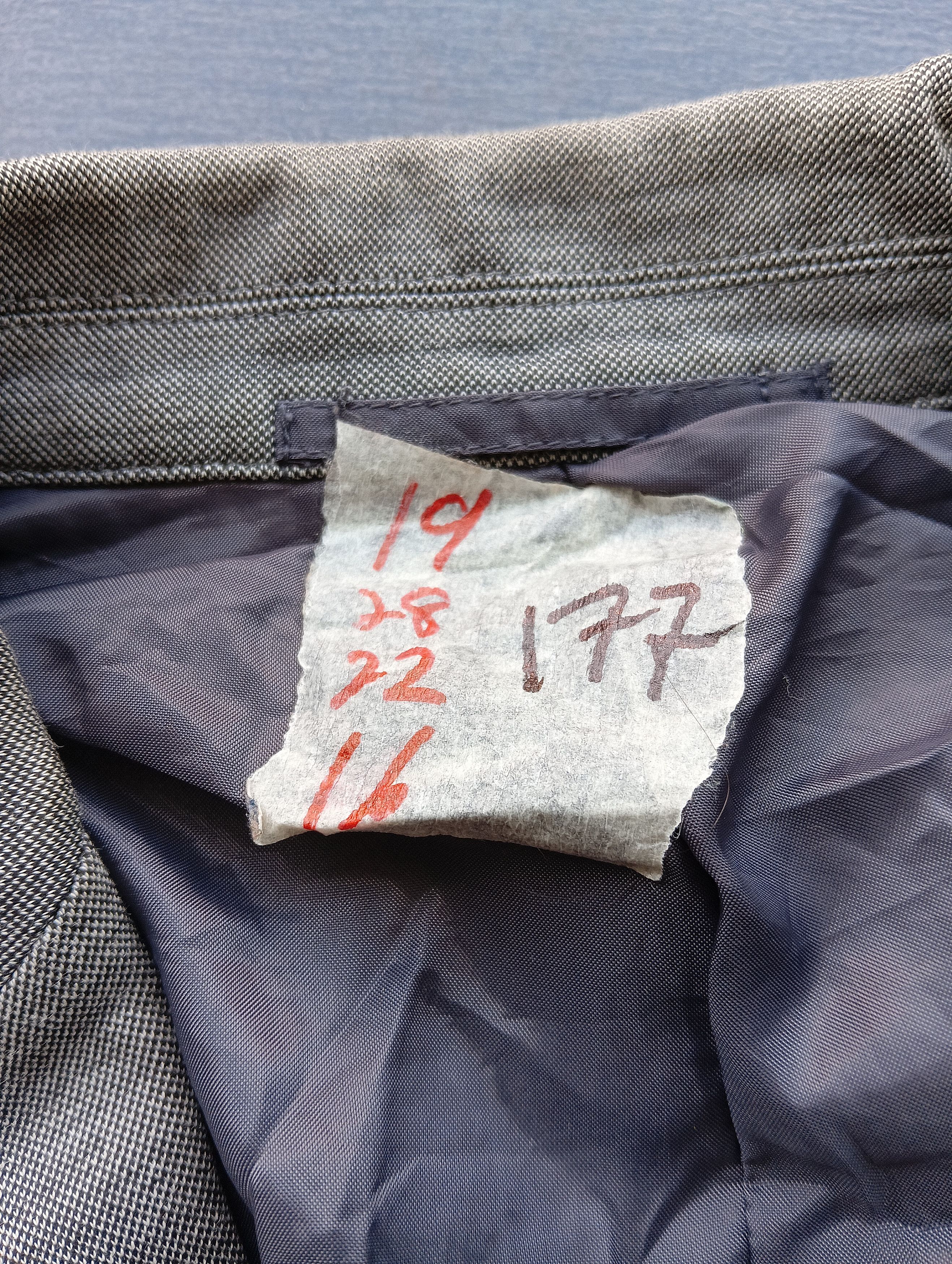Japanese Brand uniqlo coat fit M Size US M / EU 48-50 / 2 - 3 Thumbnail