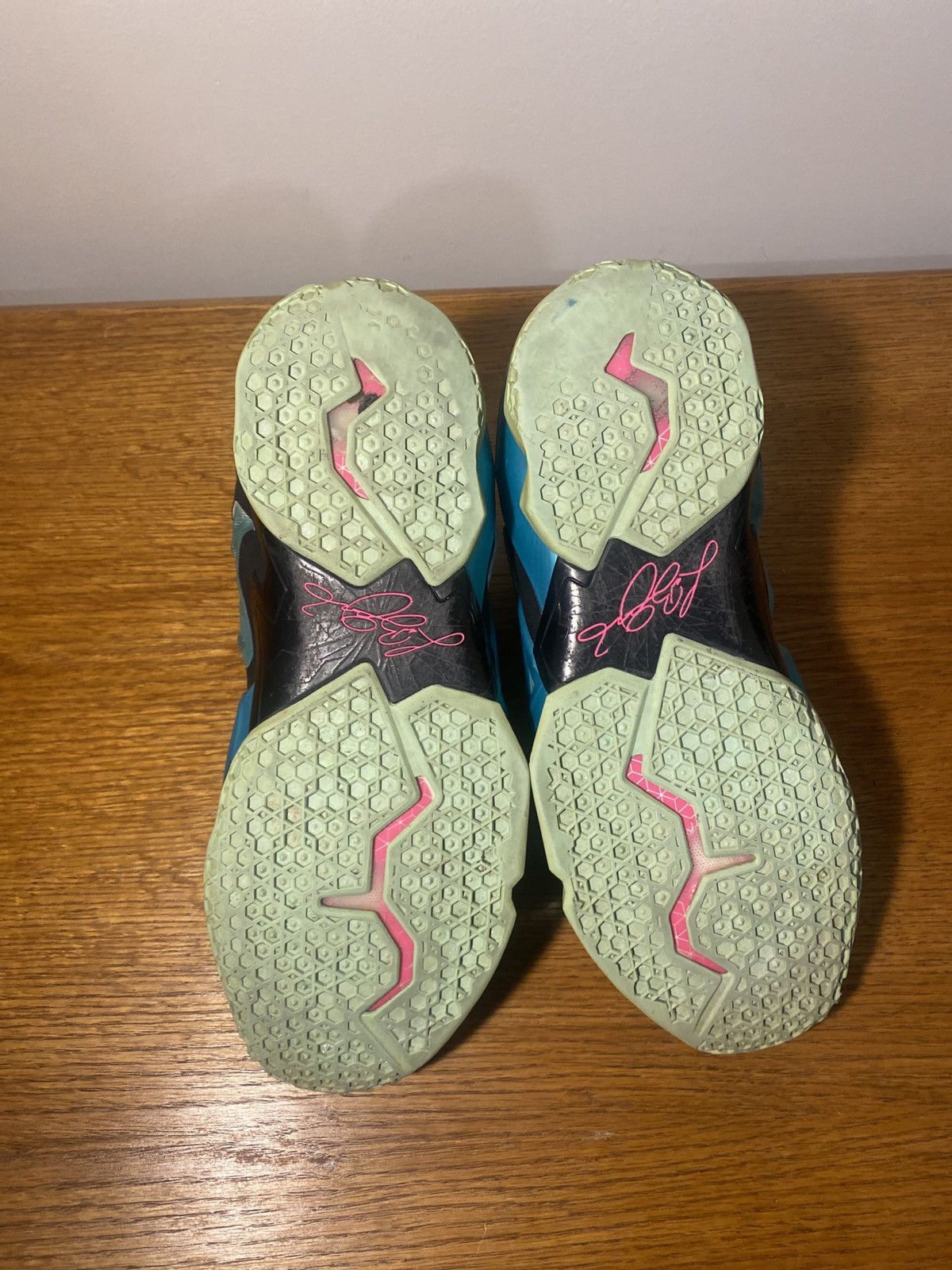 Nike Nike LeBron 11 “South Beach) Size US 12.5 / EU 45-46 - 4 Thumbnail