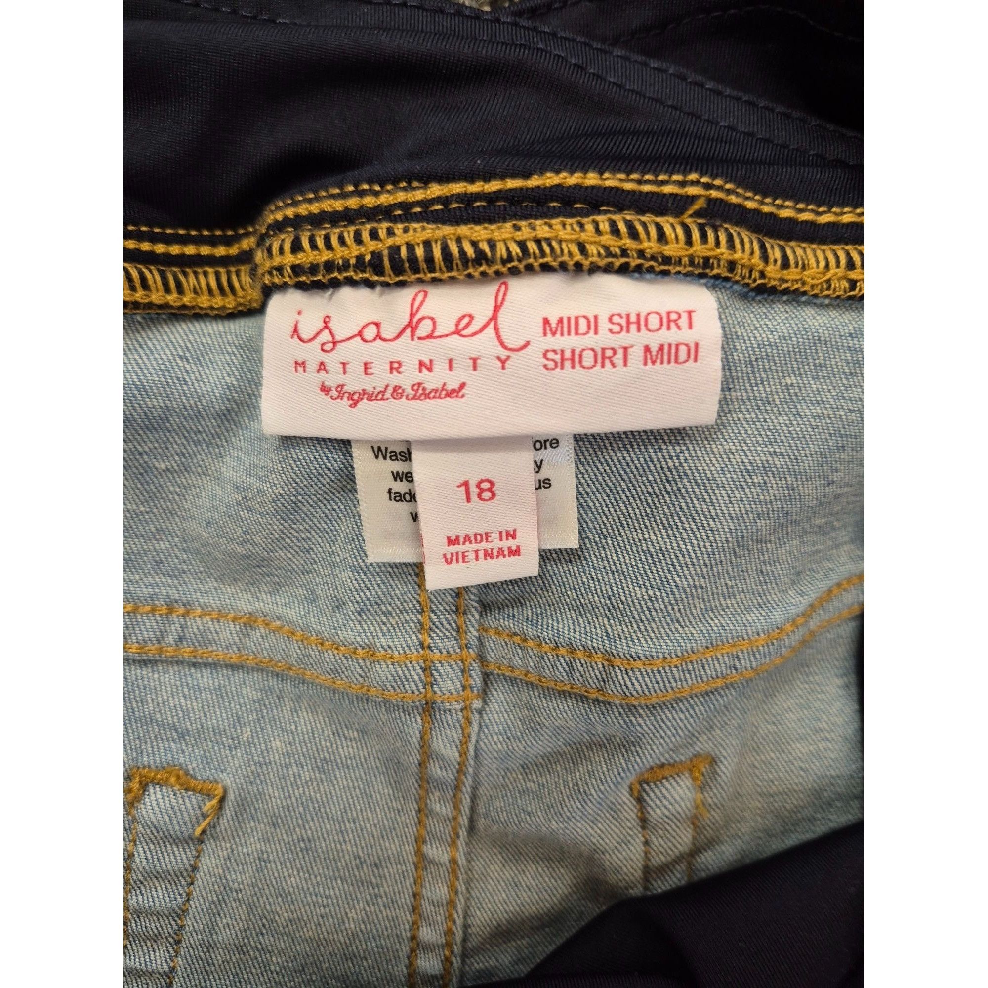 Other Isabel Maternity By Ingrid & Isabel Midi Short With Crossove Size 40" / US 18 - 4 Thumbnail
