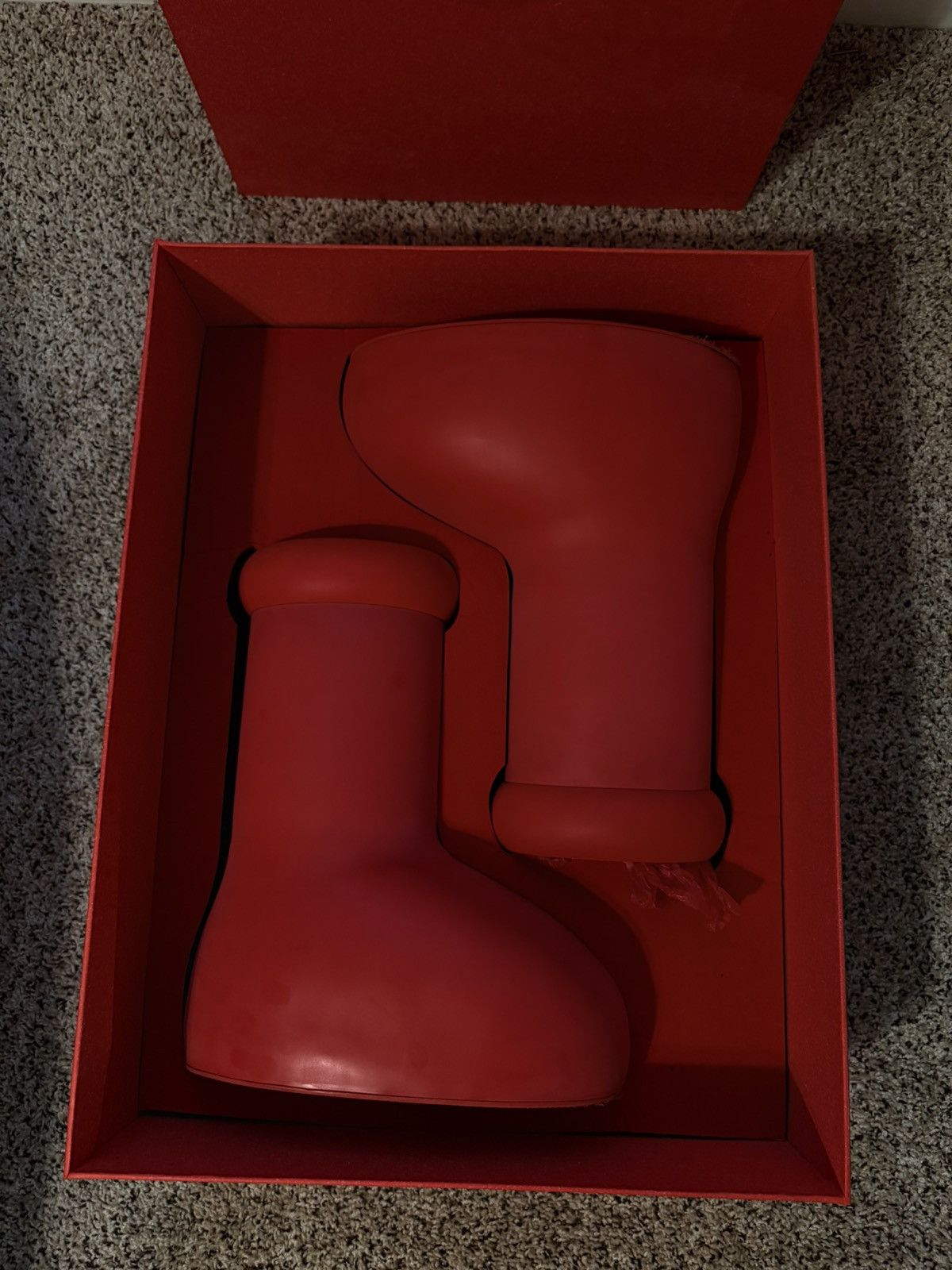MSCHF MSCHF Big Red Boots Size US 9 / EU 42 - 2 Thumbnail