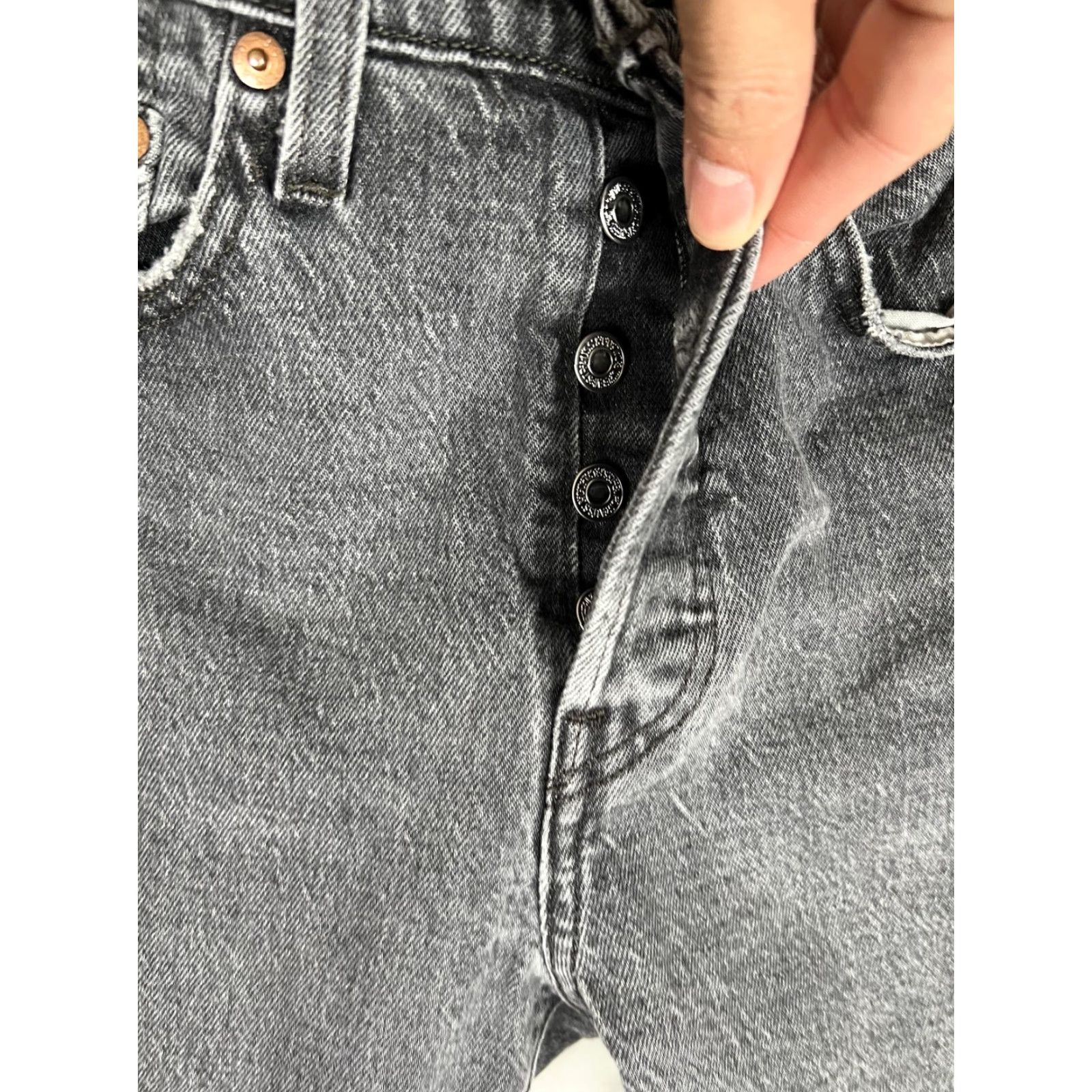 Levi's Levi's 501 Skinny Jeans Womens 27x28 Gray High Rise Raw Hem Stretch Denim Size 27" / US 4 / IT 40 - 6 Thumbnail