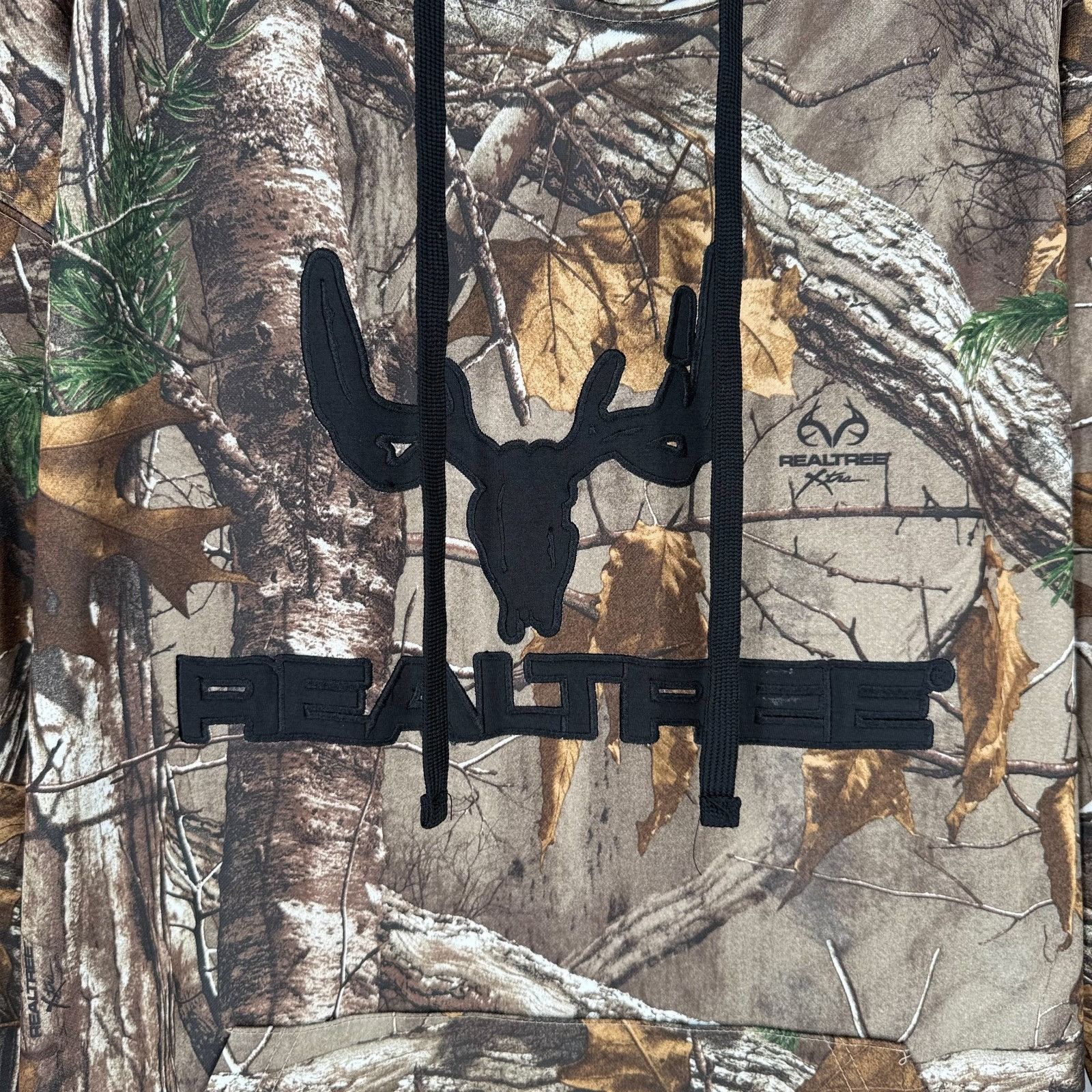 Realtree Buckhorn River RealTree Camo Hoodie Hunting Deer Skull Sweat Size US XL / EU 56 / 4 - 3 Thumbnail