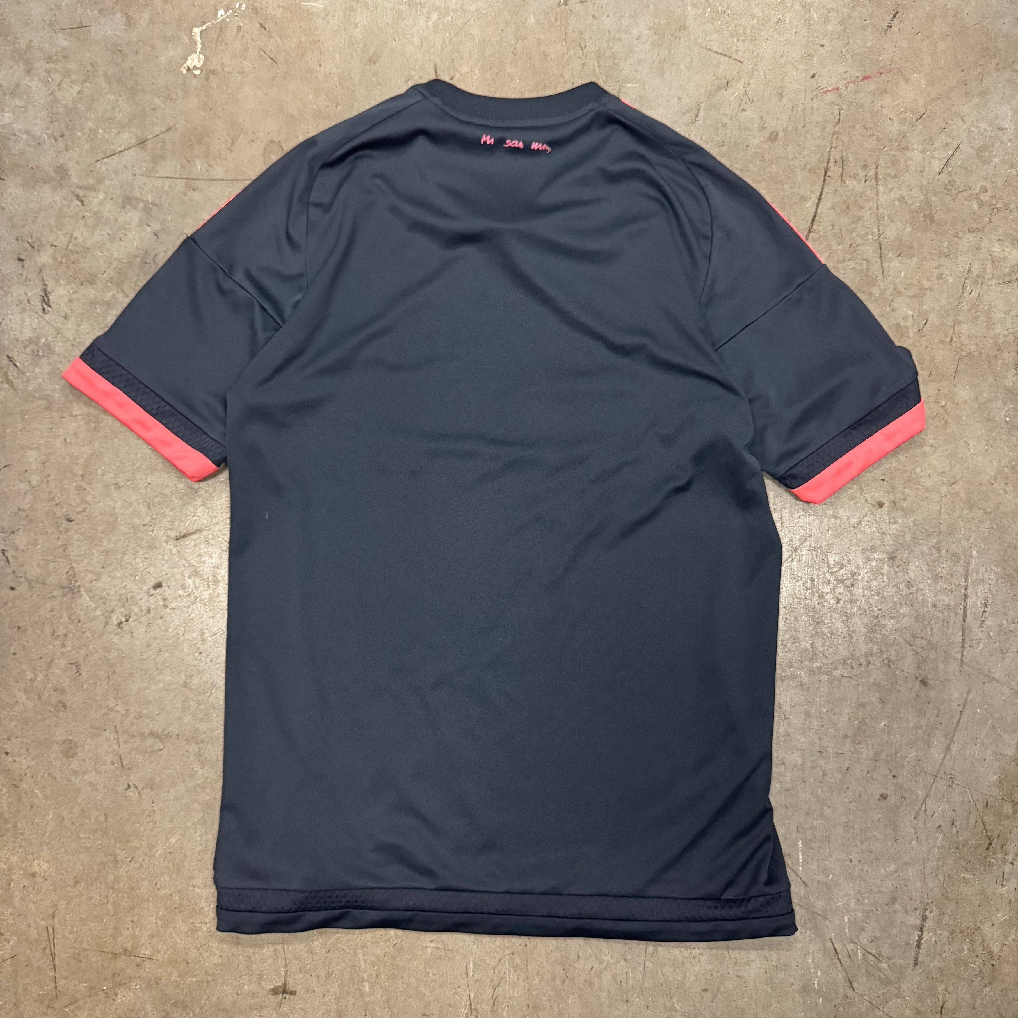 Adidas Bayern Munich Adidas 2015/16 Third 3rd Jersey Soccer Size US S / EU 44-46 / 1 - 2 Thumbnail