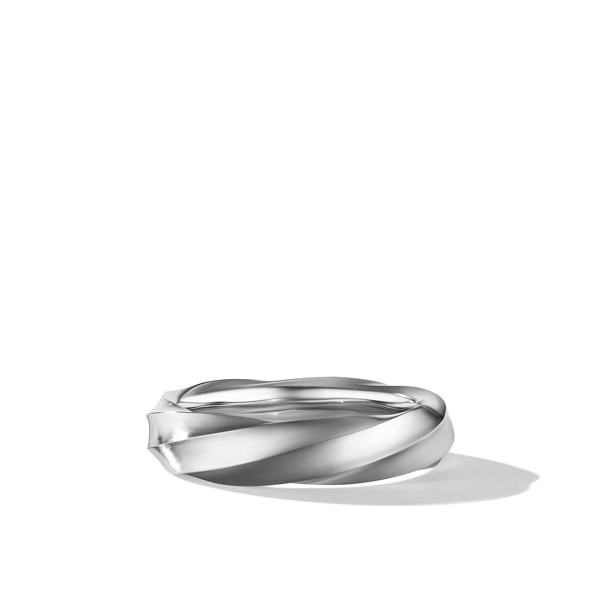 o1w1db11025 R25779M /Size 6 / Rings in Silver