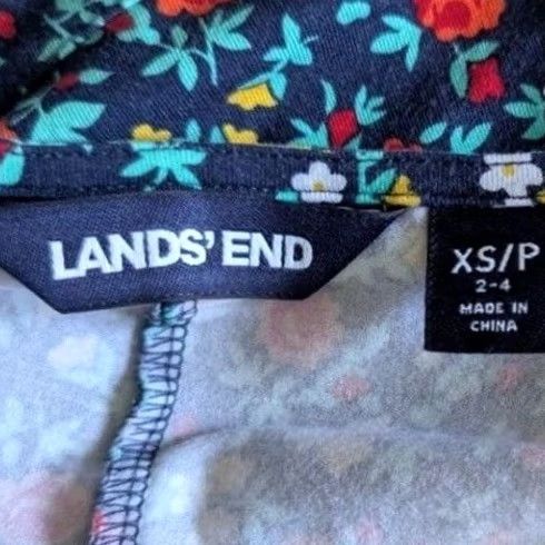 Lands' End Lands' End Floral Fit & Flare Dress Navy Blue Short Sleeve XS Petite Knit Stretch Knee Length Women Size 26" / US 2 / IT 38 - 3 Thumbnail