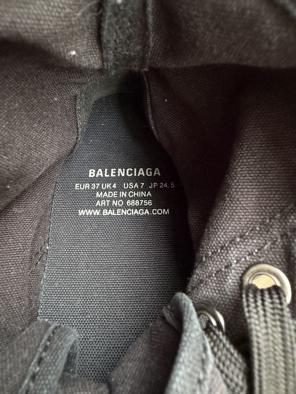 Balenciaga Distress paris sneaker Size US 7 / IT 37 - 13 Thumbnail
