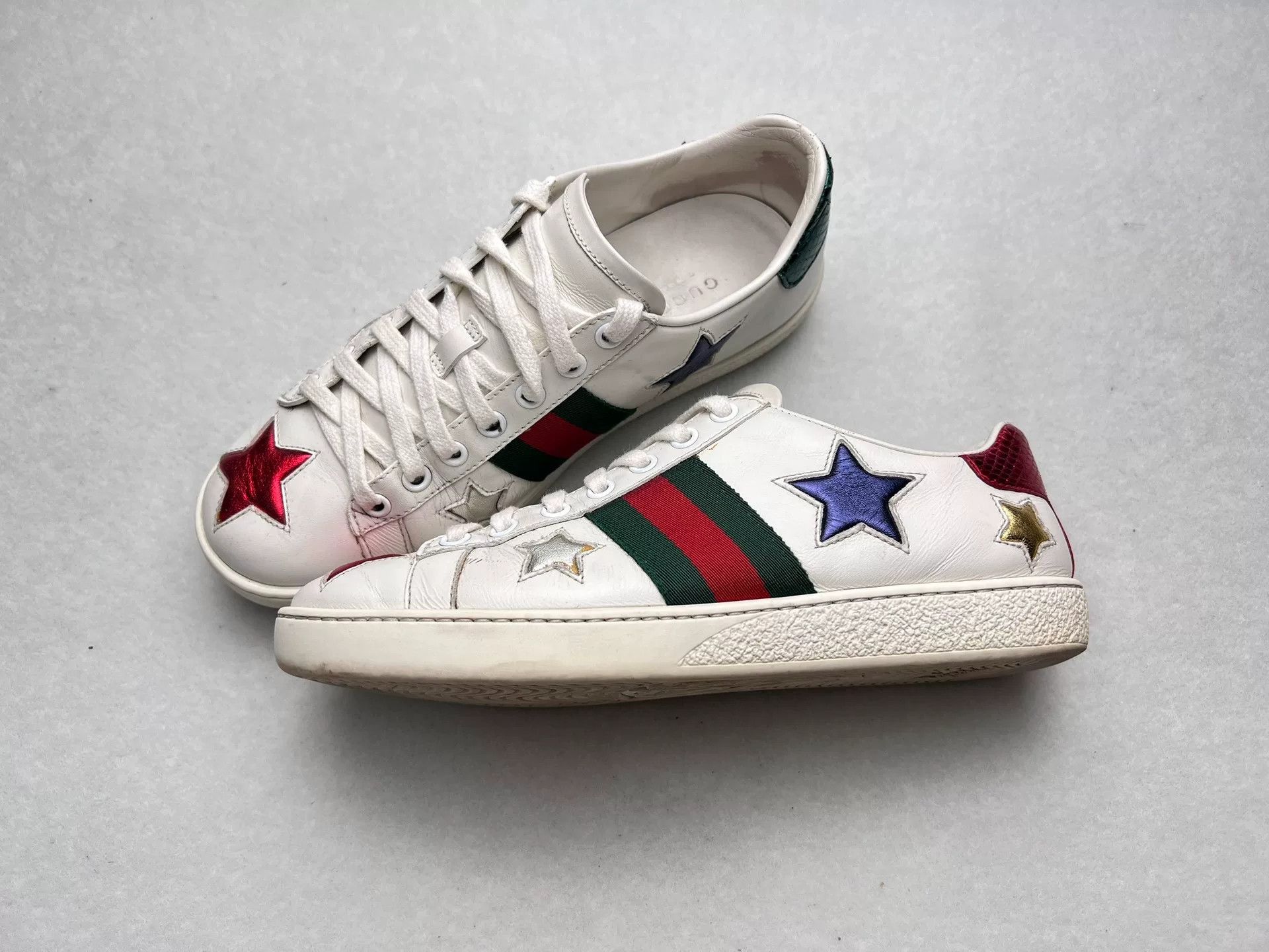 Gucci Gucci White Lowtop Sneakers us_5-5 Women Size US 5.5 / IT 35.5 - 1 Thumbnail