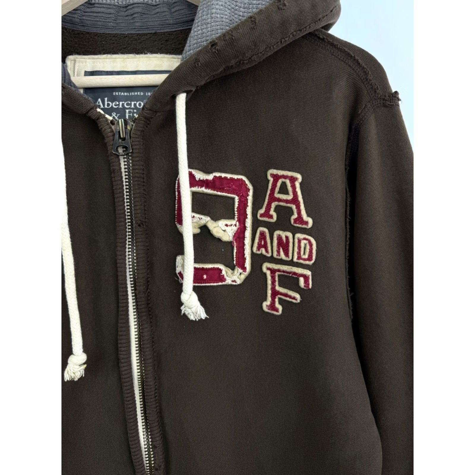 Abercrombie & Fitch Abercrombie & Fitch Y2K Distressed Hoodie Opium Style Rare M Brown Mens Hoodie Zip (Size M/L) Size US M / EU 48-50 / 2 - 4 Thumbnail