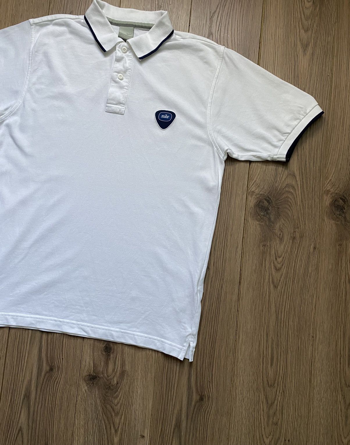 Nike × Vintage Vintage Nike White Polo T-shirt Size S Size US S / EU 44-46 / 1 - 3 Thumbnail