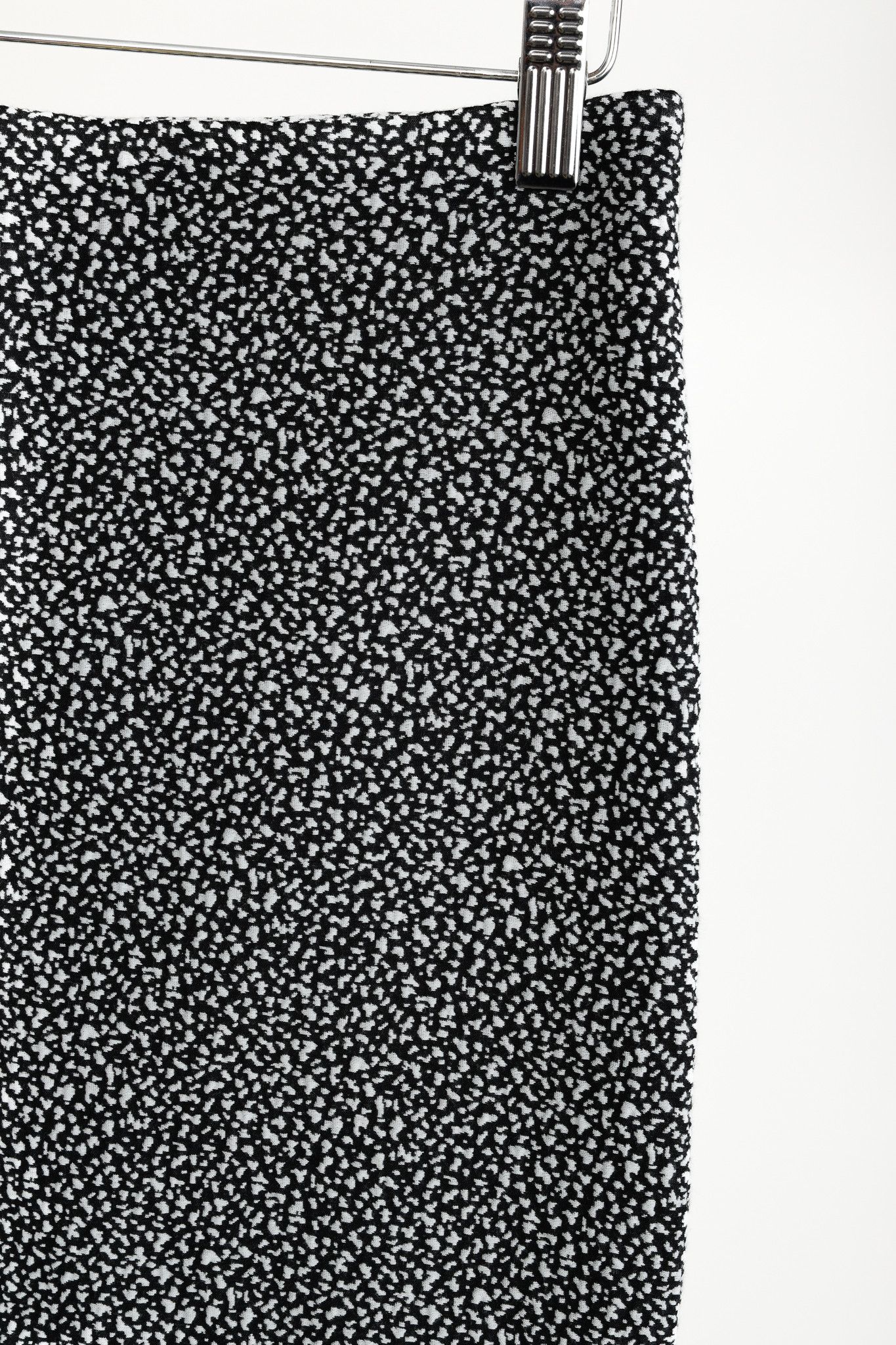 Jonathan Simkhai Jonathan Simkhai PF/15 Speckled Jacquard Asymmetrical Skirt Size 25" / US 0 / IT 36 - 5 Thumbnail