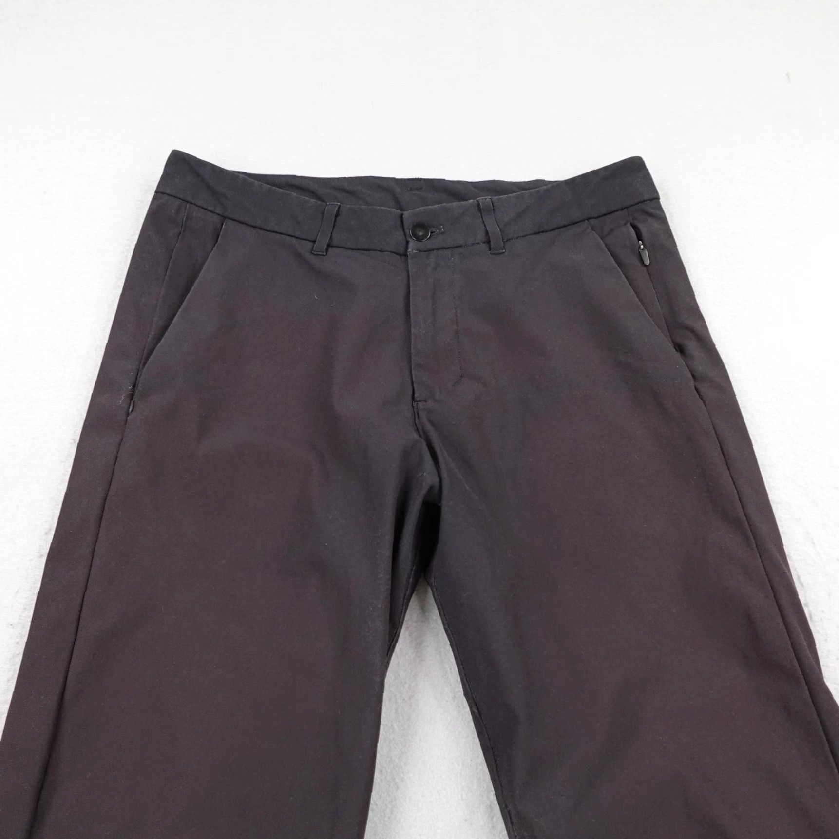 Lululemon Lululemon Pants 32 Black Commission Pant Slim Warpstreme 34" Performance Chino Mens Regular Straight Front Button Zip Pockets Breathable Size US 32 / EU 48 - 2 Thumbnail