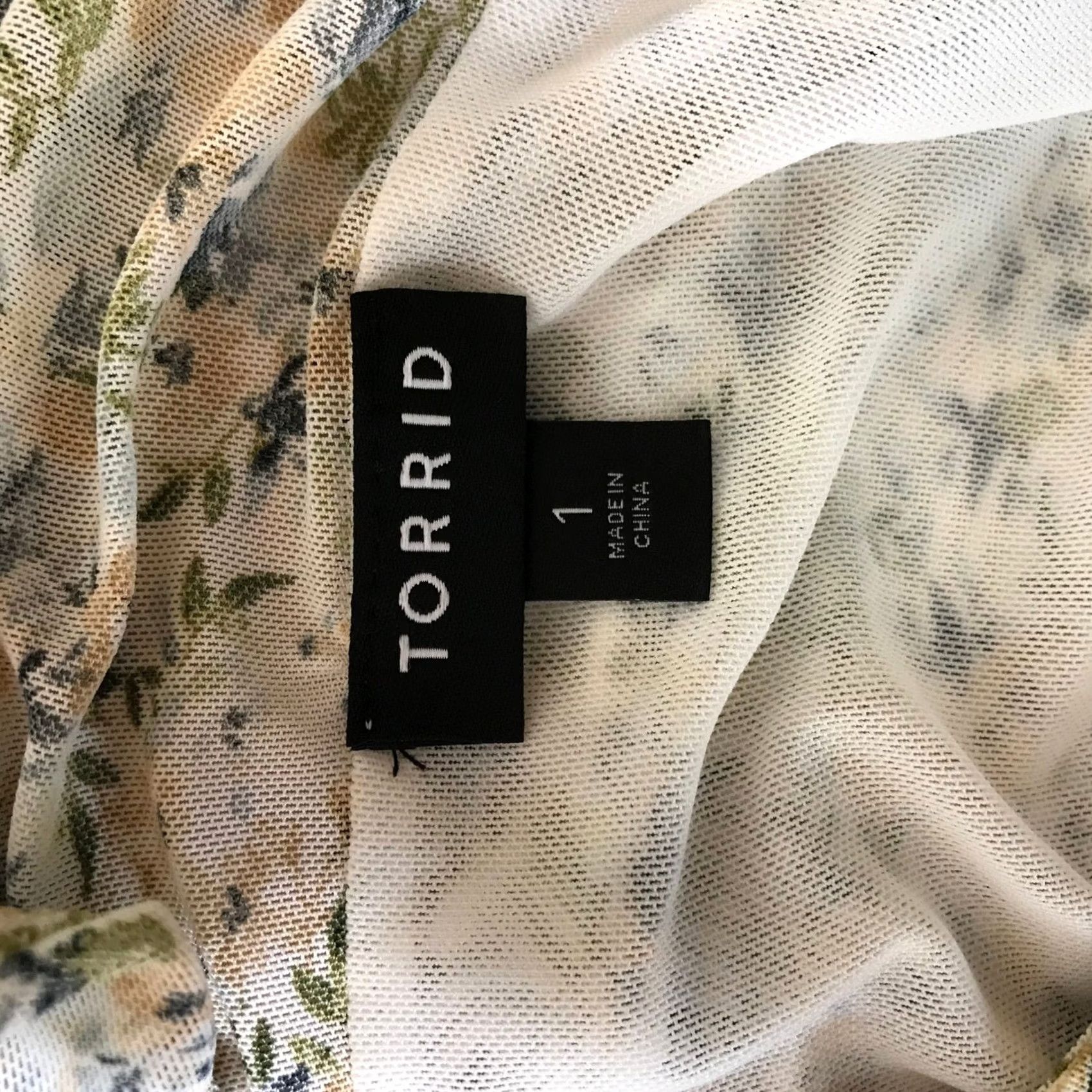 Torrid Torrid Women Yellow Floral Ruched Front Bodycon Mini Dress Size 1 Plus Short Slv Size 40" / US 18 - 7 Thumbnail