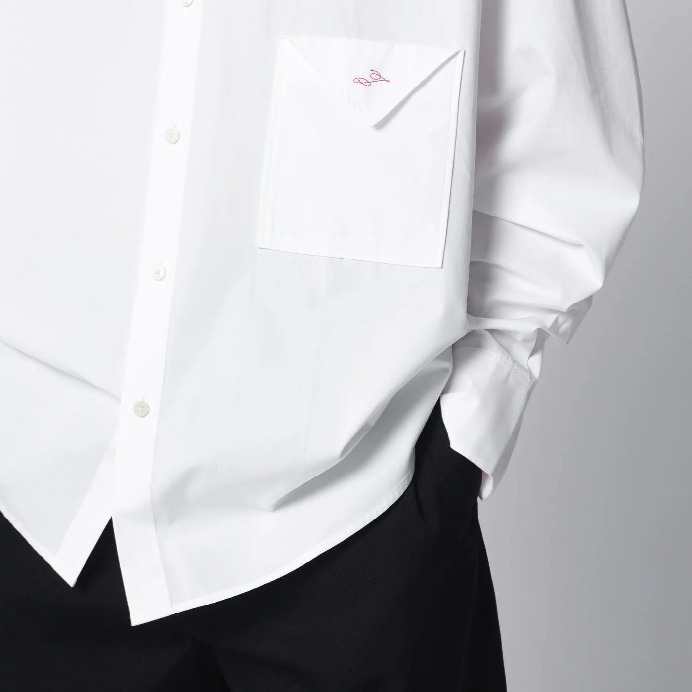 Jacquemus o1d2blof0526 Cotton Button Shirt in White Size US M / EU 48-50 / 2 - 4 Thumbnail