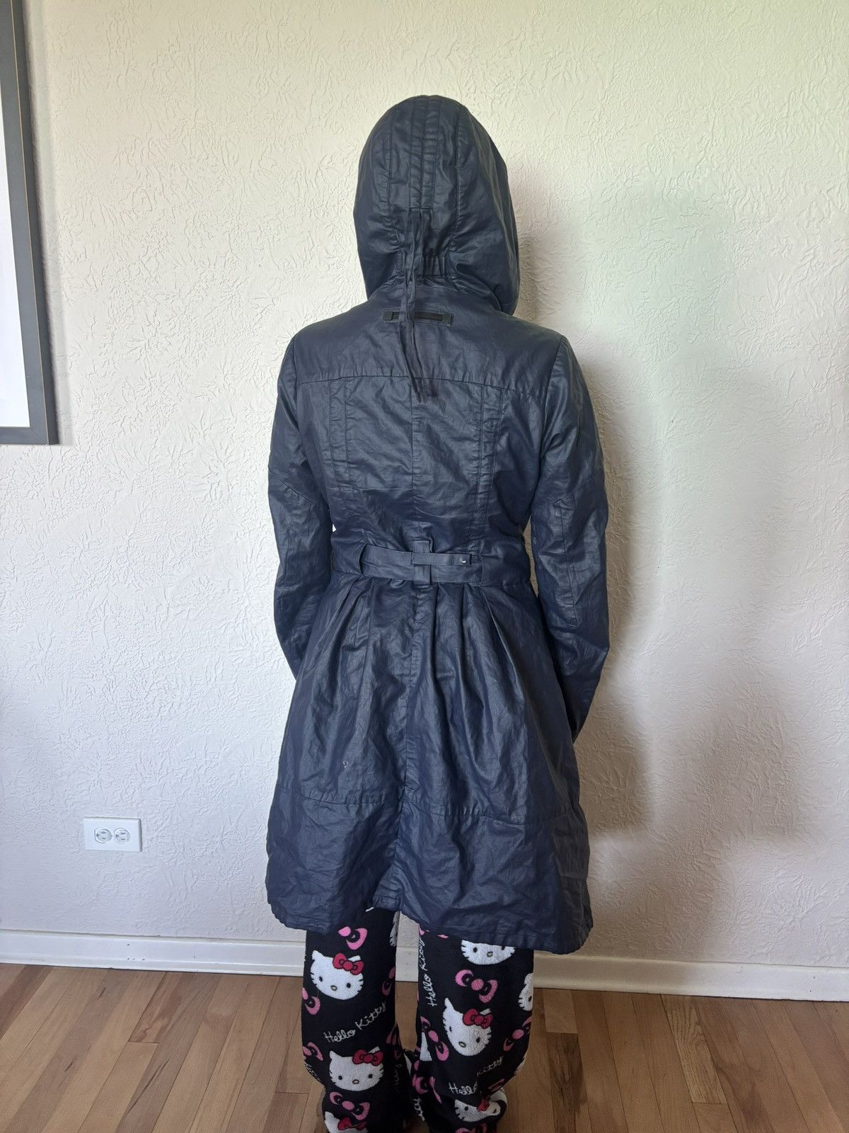 Marithe + Francois Girbaud Women’s vintage IT40 Girbaud navy trench coat, coated Size S / US 4 / IT 40 - 3 Thumbnail