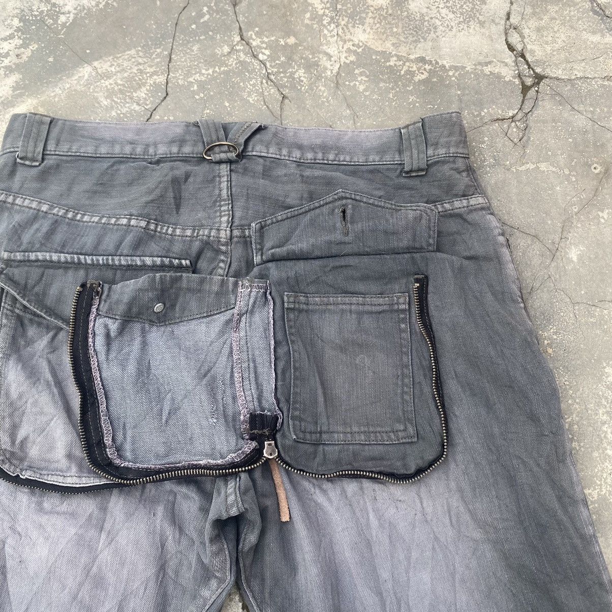 PPFM PPFM Distressed Banana Cut Jeans Size US 33 - 6 Thumbnail