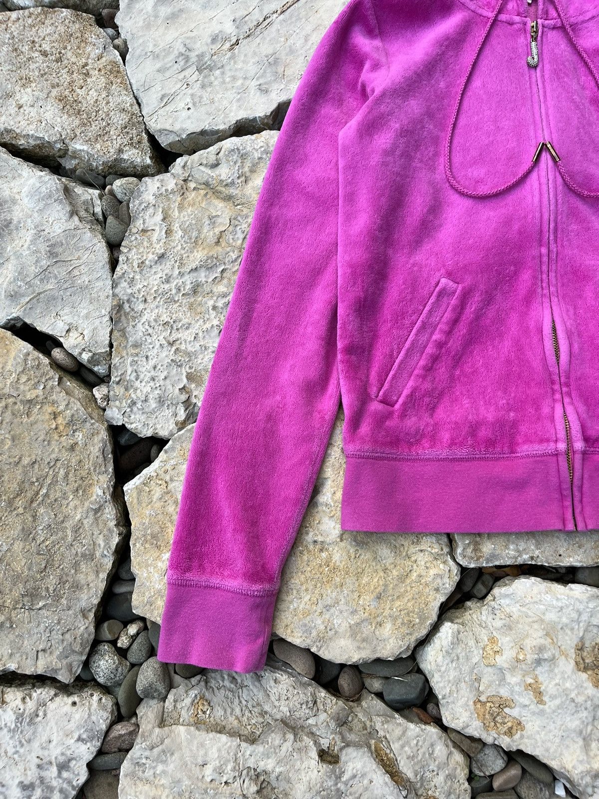 Juicy Couture × Vintage Vintage Juicy Couture y2k velvet zip hoodie basic sweatshirt Size S / US 4 / IT 40 - 6 Thumbnail