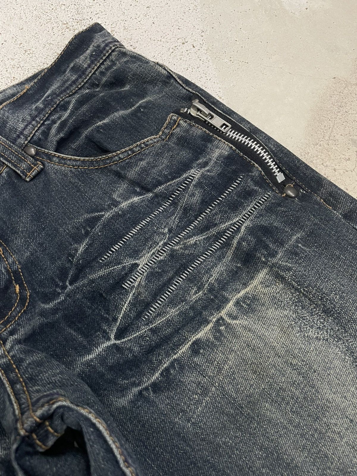 Le Grande Bleu (L.G.B.) Al Delio LGB Sick Mud Flare Archive Pant Whisker Distressed Size US 32 / EU 48 - 12 Thumbnail