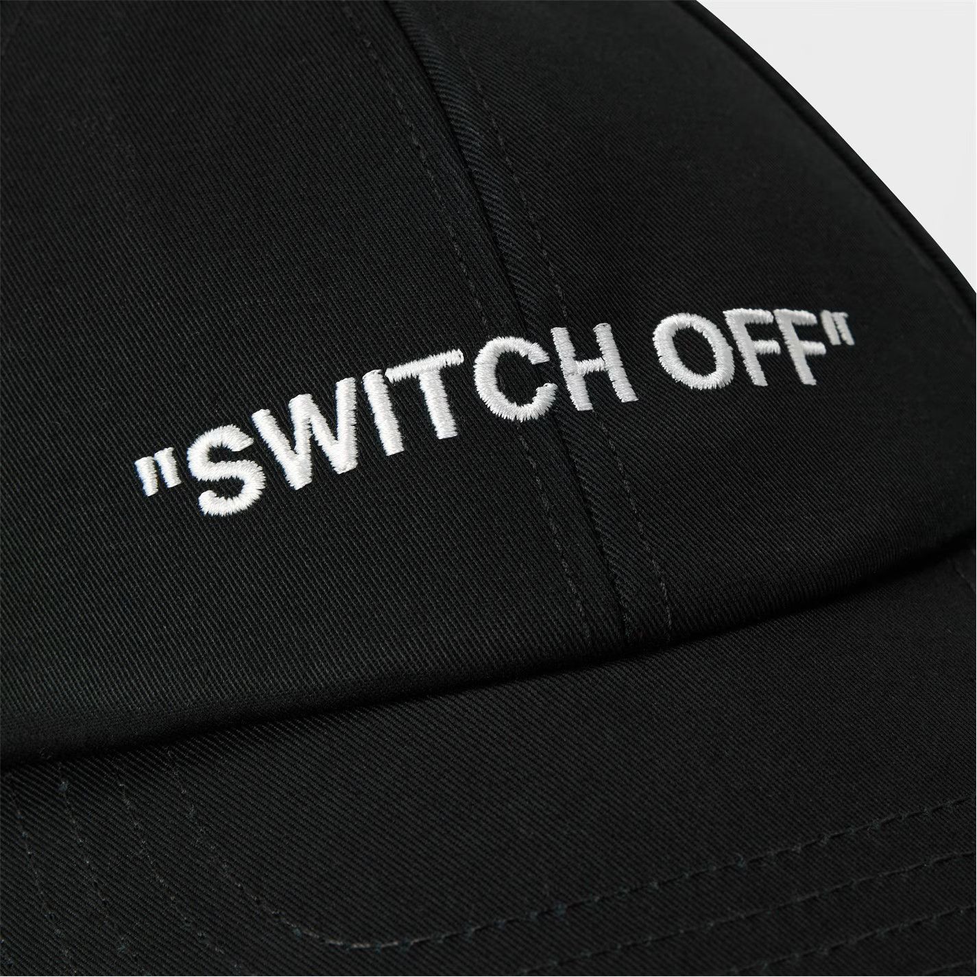 Off-White o1g2r1mq0326 Size: M / Adjustable Baseball Hat / Cap Black Size ONE SIZE - 3 Thumbnail