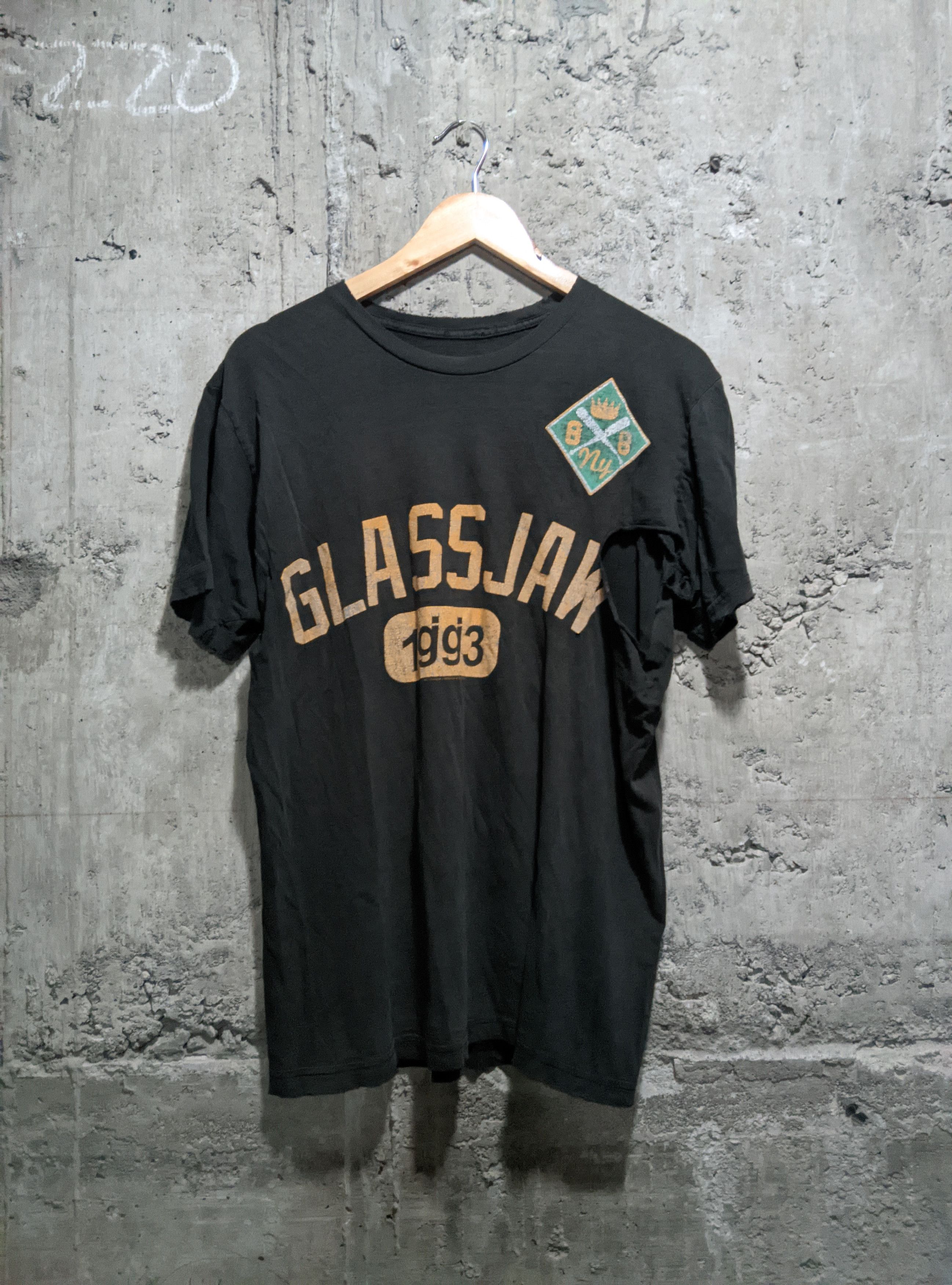 Vintage Very thrashed Glassjaw post hardcore metalcore t shirt Size US L / EU 52-54 / 3 - 1 Thumbnail