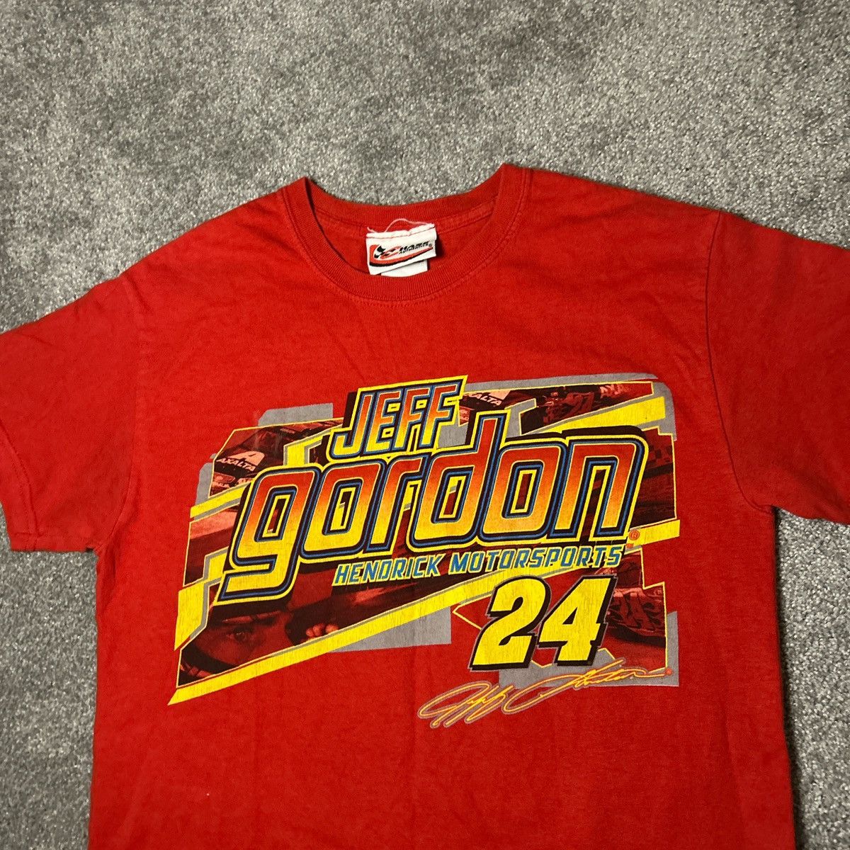 Chase Authentics Chase Authentics Jeff Gordon NASCAR Tee Size US S / EU 44-46 / 1 - 2 Thumbnail
