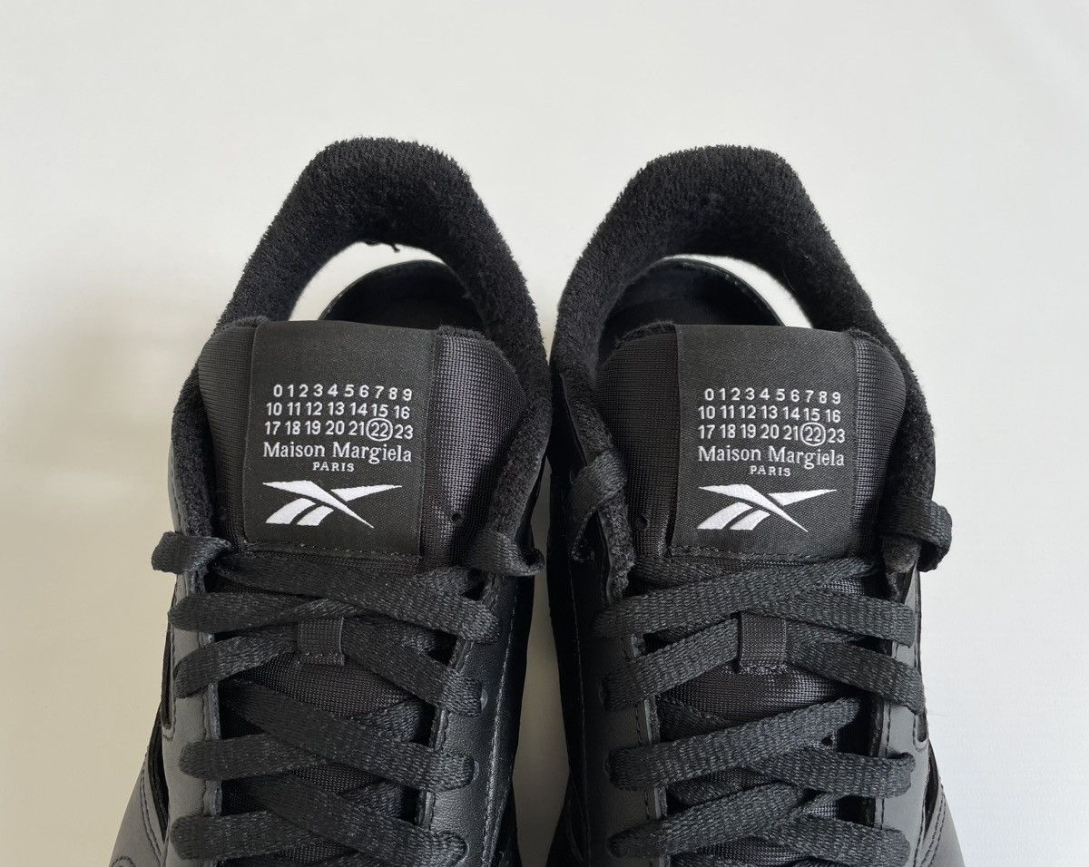 Maison Margiela × Reebok ‘Project 0 CL’ Tabi Cut Out Sneakers Size US 9 / IT 39 - 8 Thumbnail