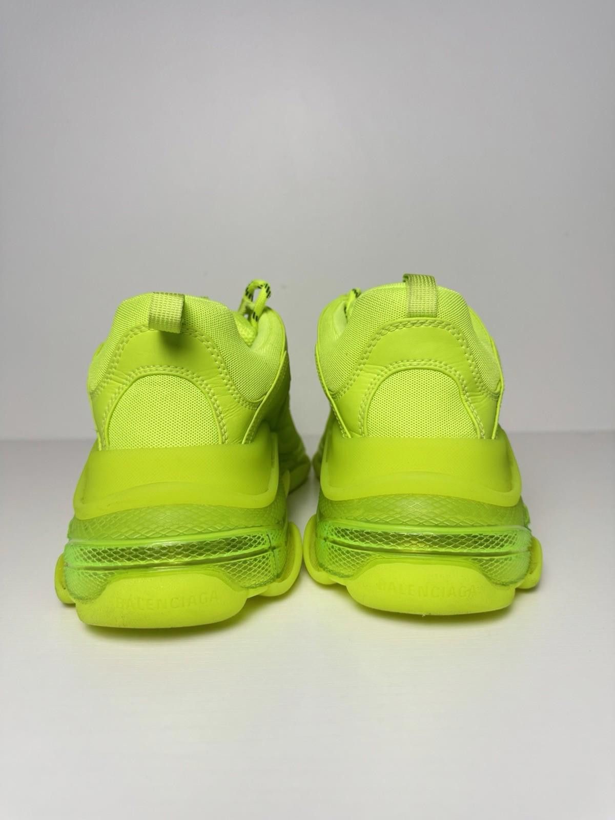 Balenciaga Balenciaga Triple S Clear Sole Sneakers Neon Yellow SZ 10/43 Size US 10 / EU 43 - 4 Thumbnail