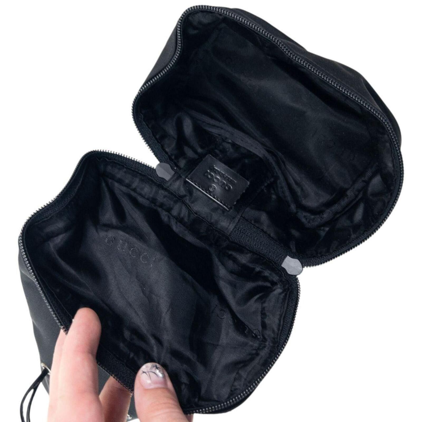 Gucci Vintage 2000s Gucci Mini Bucket Handbag Size ONE SIZE - 4 Thumbnail