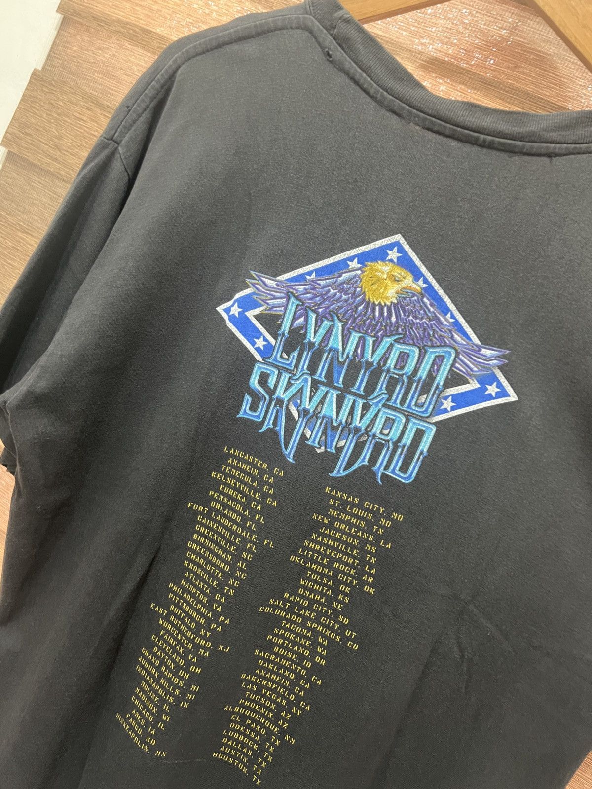 Band Tees × Vintage Vintage 1993 Lynrd Skynrd Outta The Hole Album Tour Size US L / EU 52-54 / 3 - 6 Thumbnail