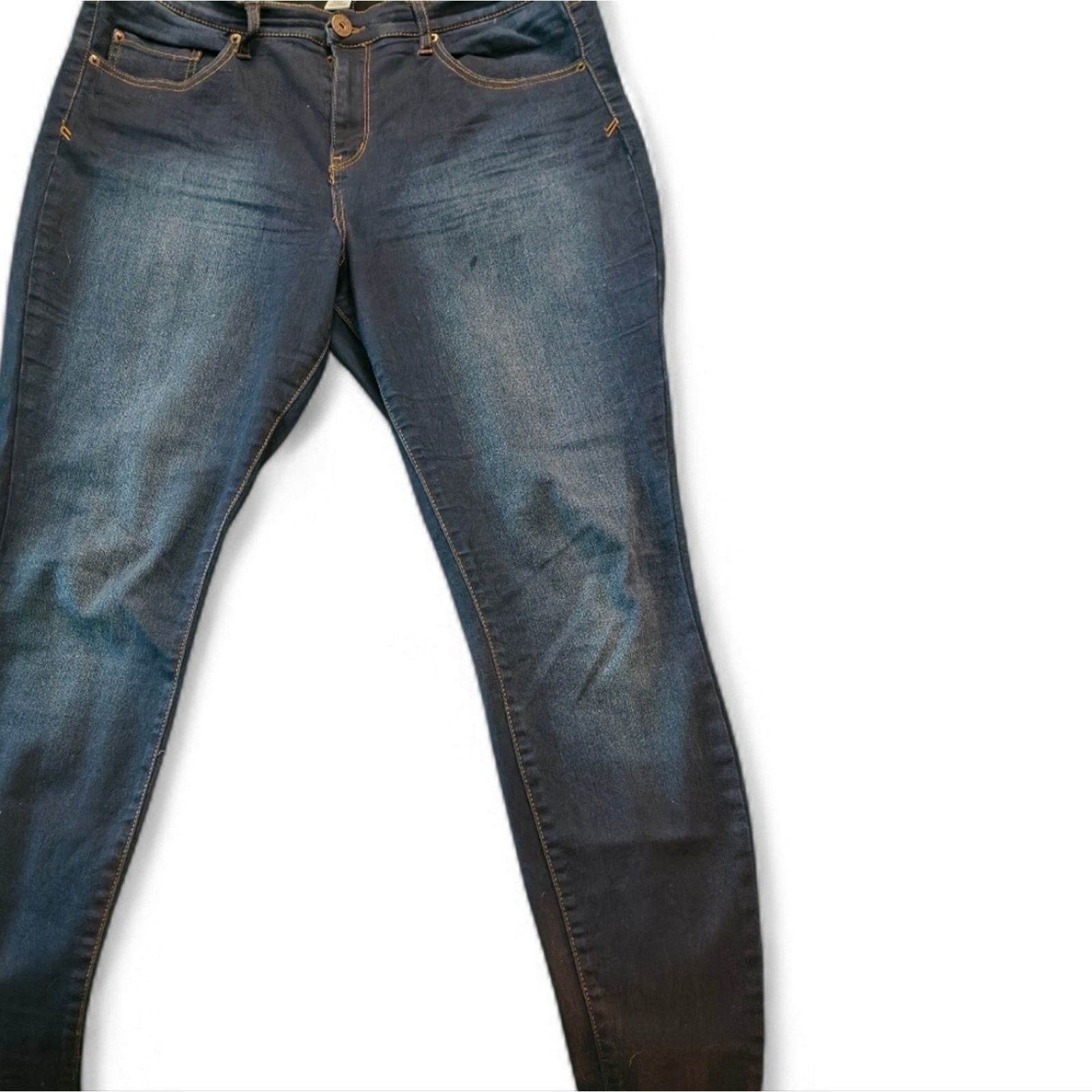 The Unbranded Brand Mudd Dark Wash Skinny Jeans Mid Rise Stretch Denim Size 15 Size 36" / US 14 / IT 50 - 3 Thumbnail