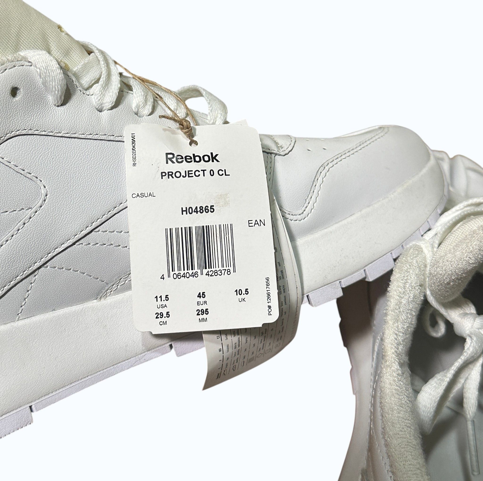 Maison Margiela Margiela X Reebok Classic Leather Tabi Sneaker White Size US 11.5 / EU 44-45 - 4 Thumbnail