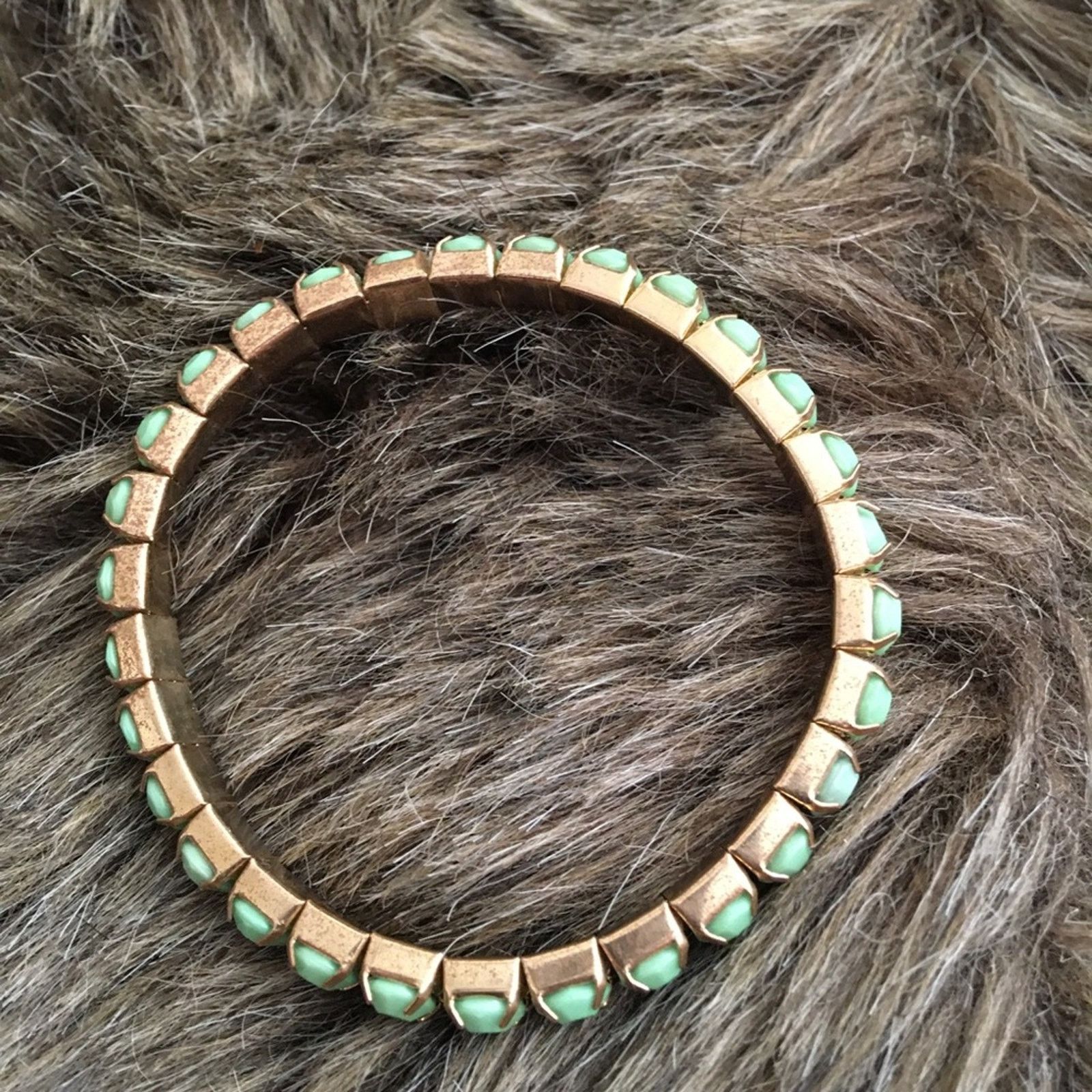 Jewelry Mint green faceted glass stone stretch bracelet Size ONE SIZE - 4 Thumbnail