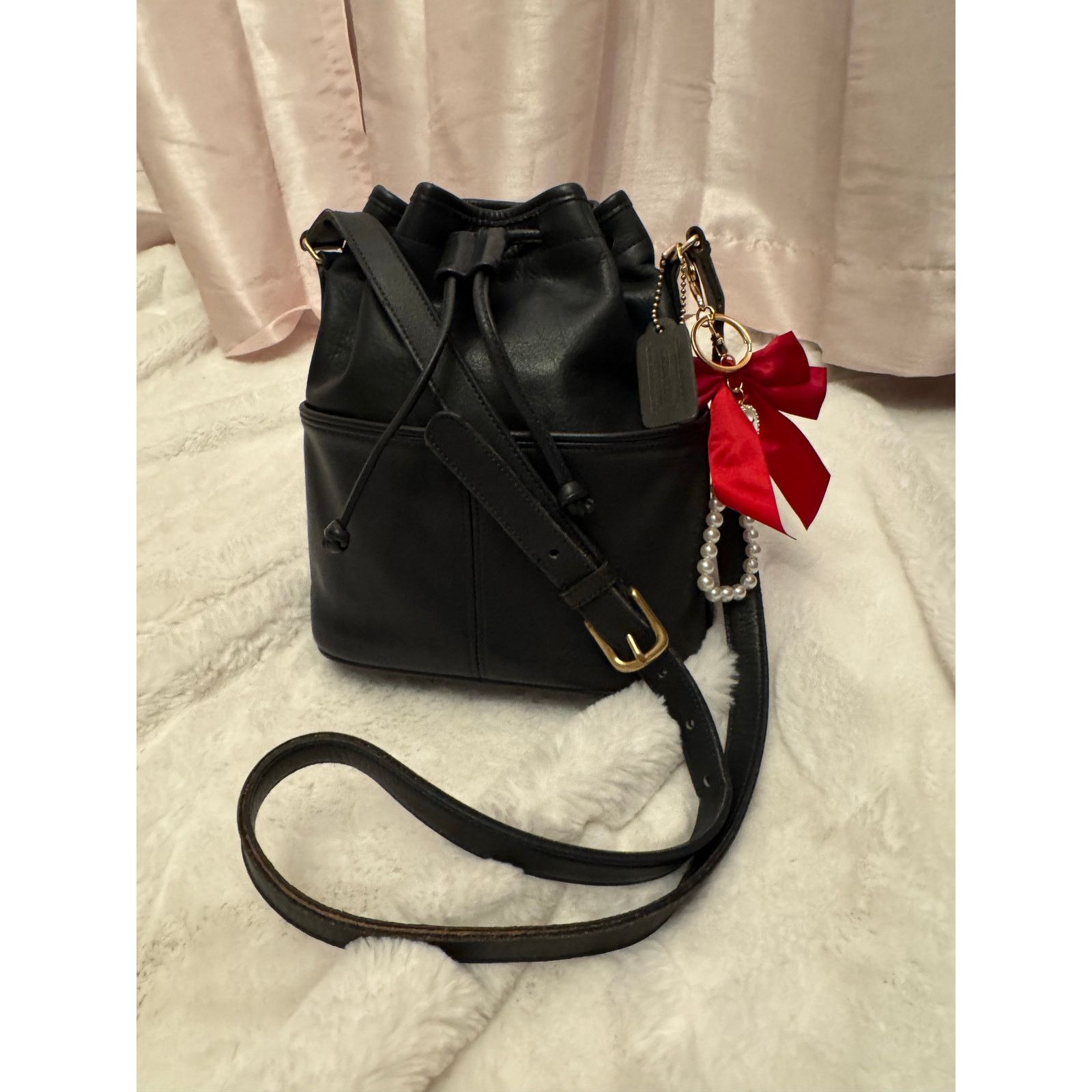 Coach Vintage 1990s Coach 0953 Navy Leather Bucket Drawstring 